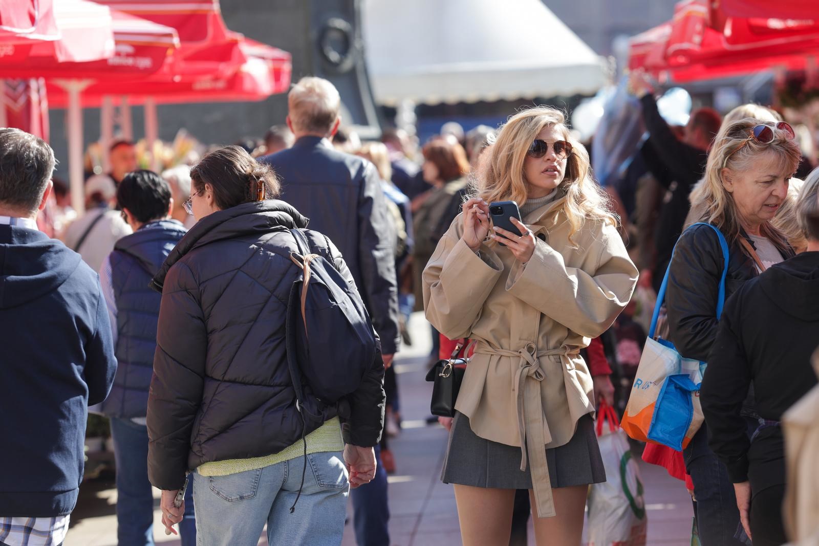 FOTO Pogledajte gužvu u Zagrebu, svi su iskoristili toplu i sunčanu subotu 🌞