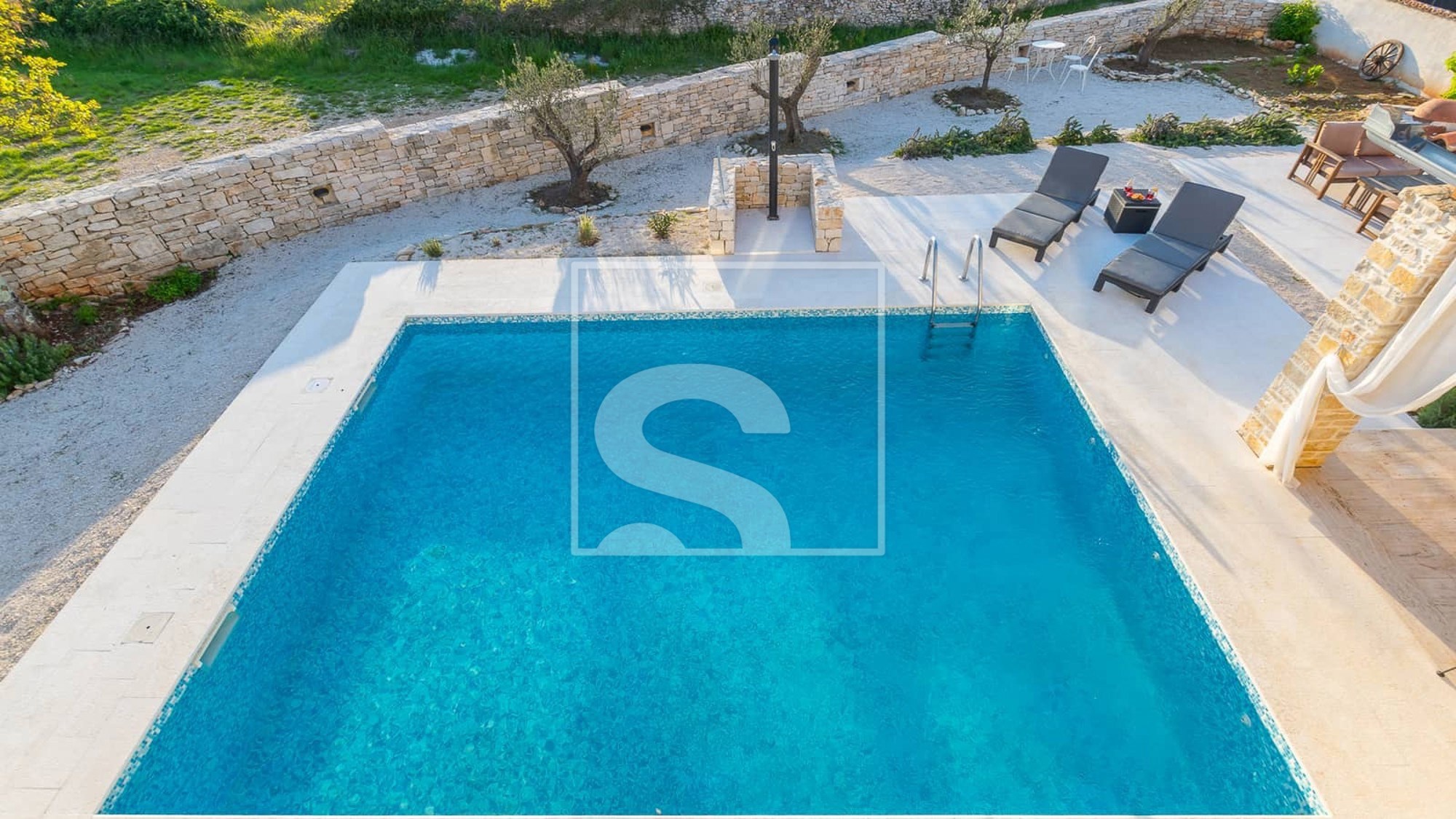 U Istri se prodaje elegantna vila za 550.000 eura, pogledajte fotografije