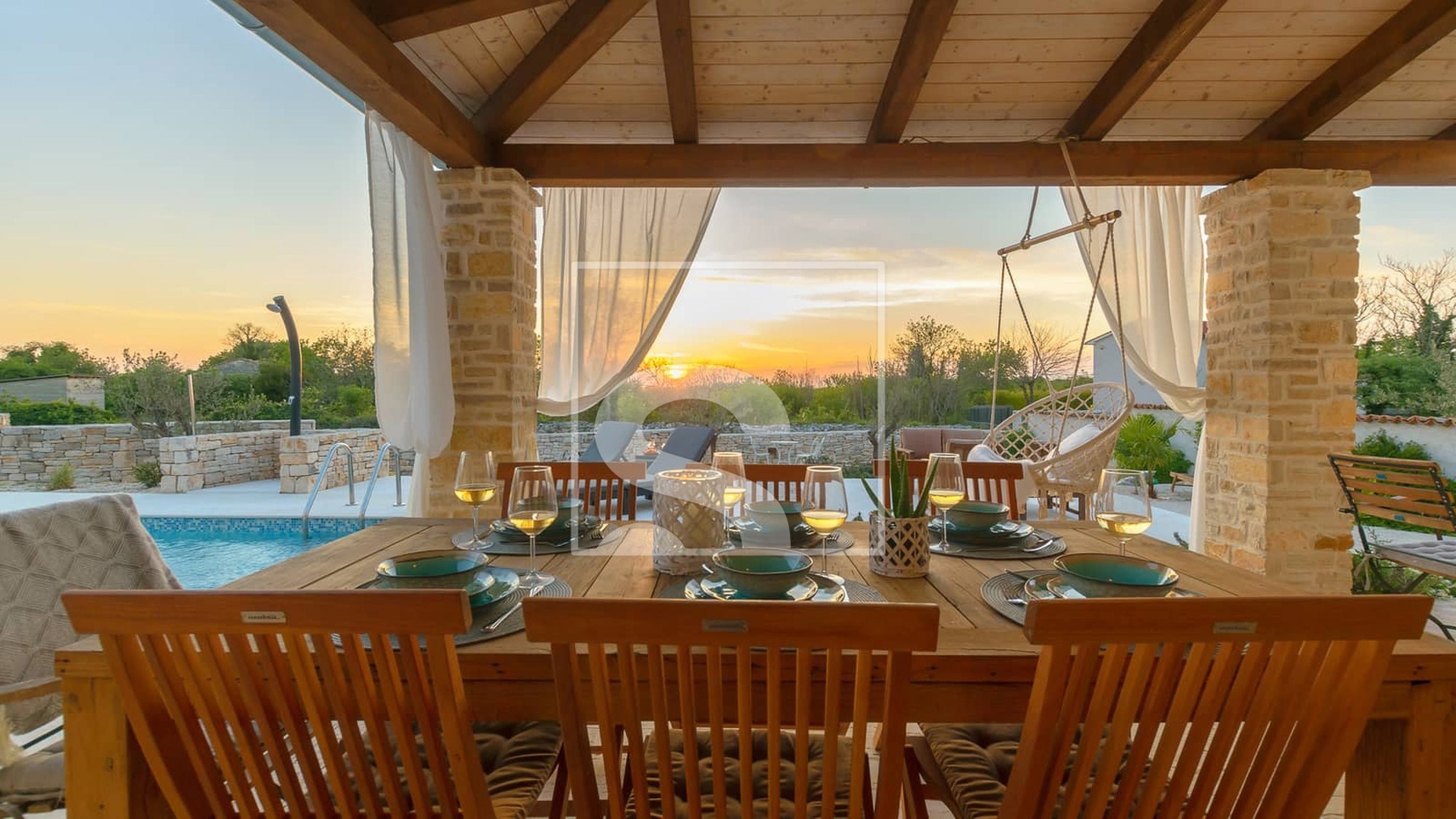 U Istri se prodaje elegantna vila za 550.000 eura, pogledajte fotografije