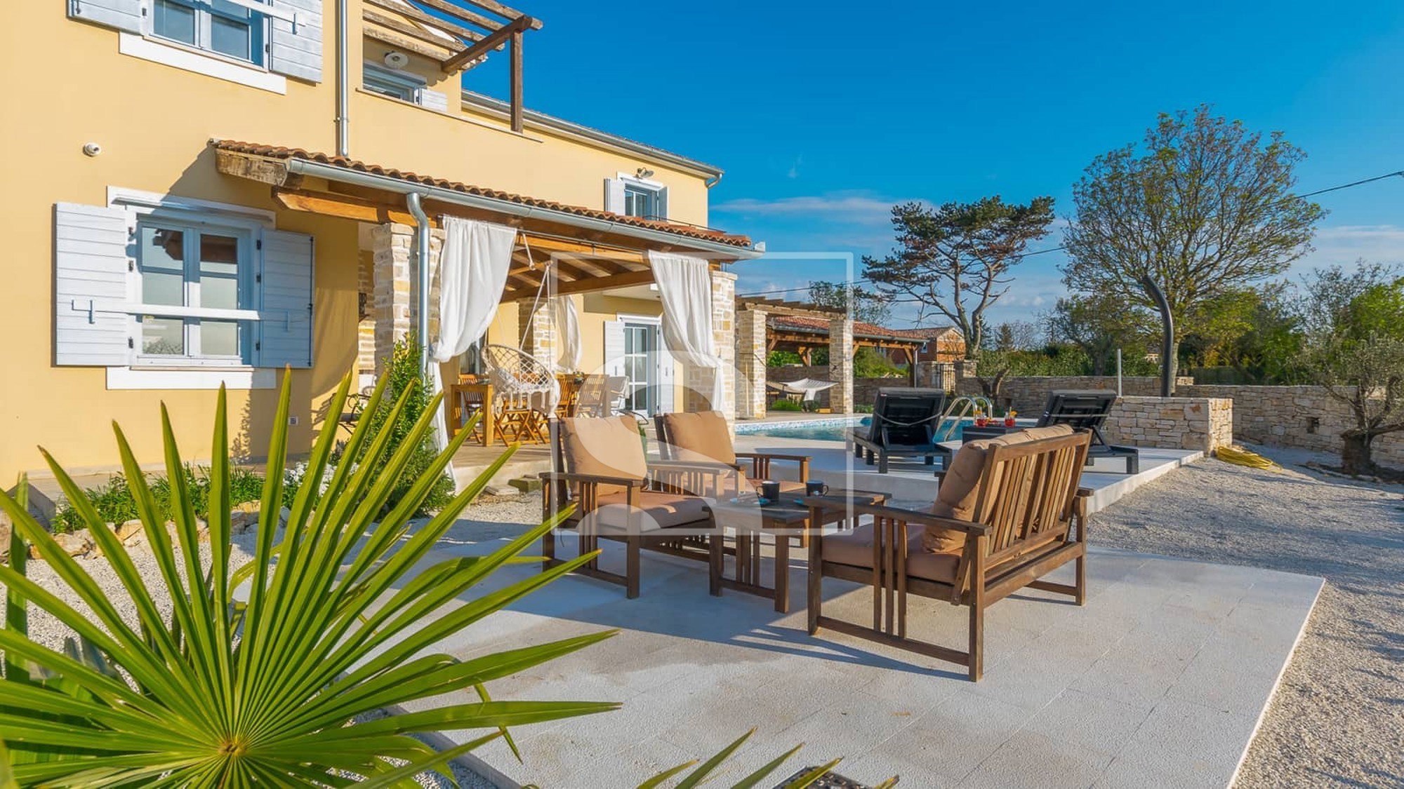 U Istri se prodaje elegantna vila za 550.000 eura, pogledajte fotografije