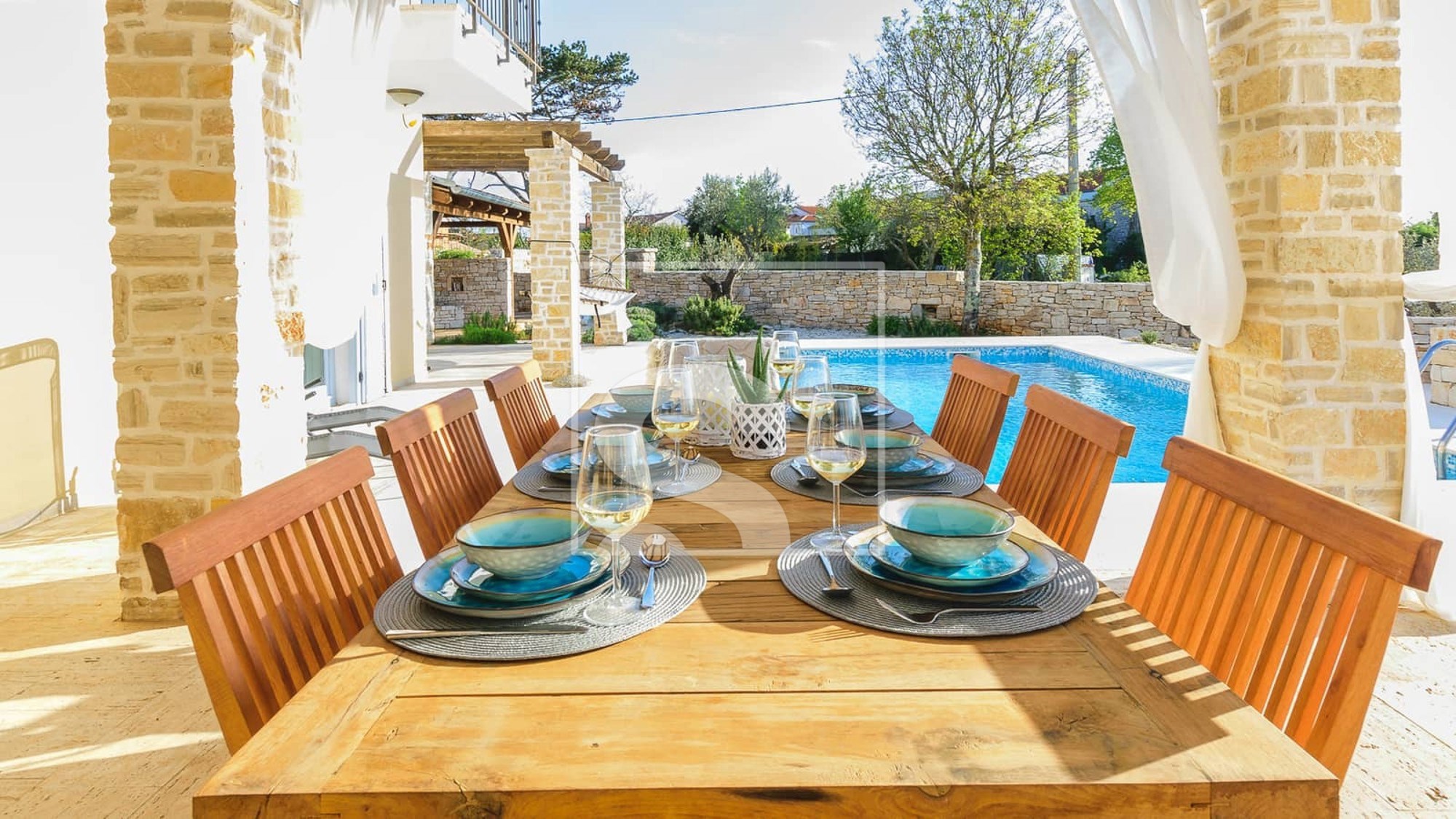 U Istri se prodaje elegantna vila za 550.000 eura, pogledajte fotografije