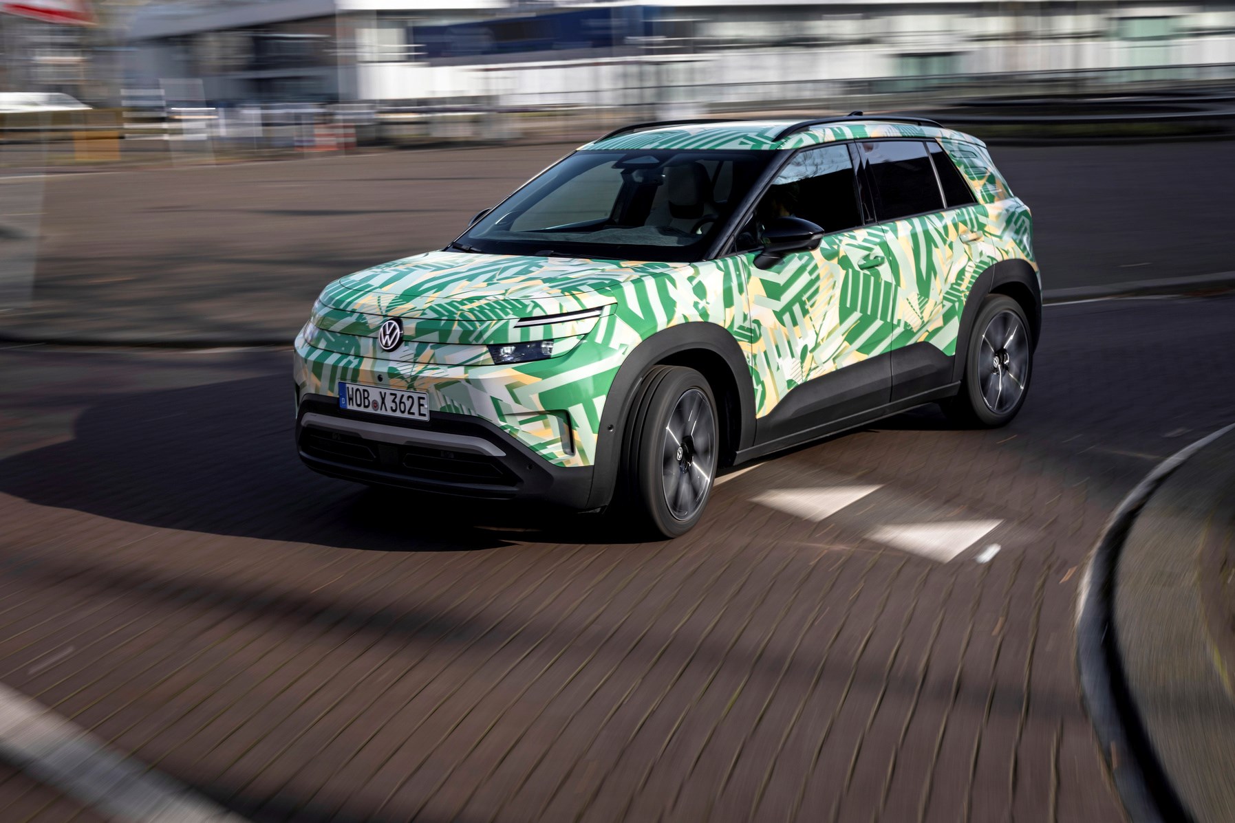 FOTO: Volkswagen pokazao ID. Cross, najpoželjniji mali električni SUV