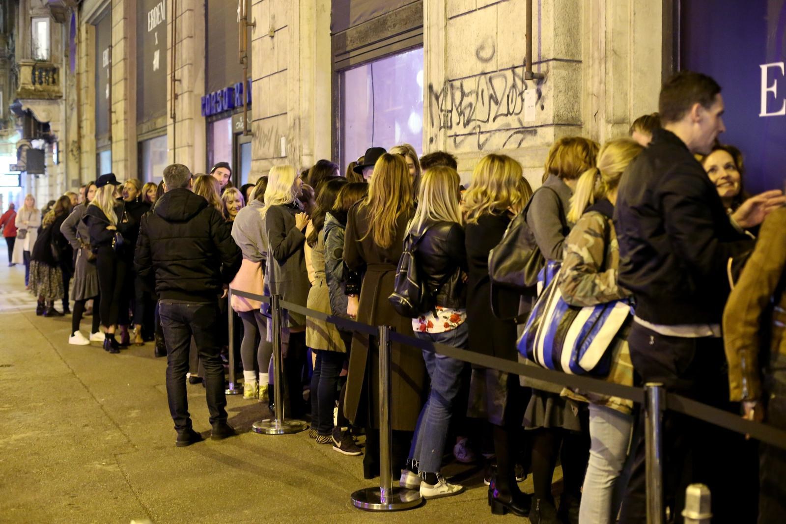 2017. su Hrvati u H&M-u grabili dizajnerske komade. Čeka li to i Zaru?