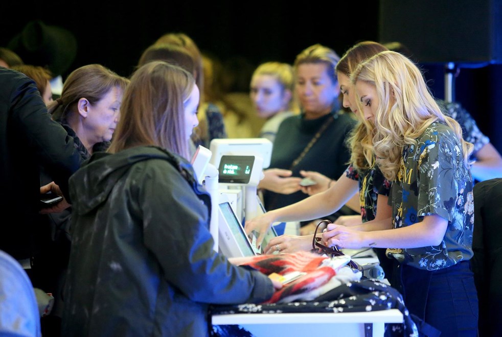 2017. H&M x Erdem u Zagrebu