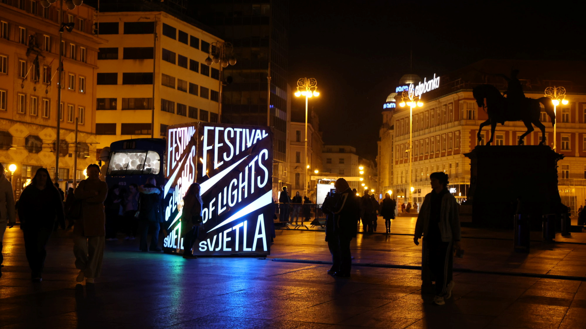 FOTO I VIDEO Počeo je Festival svjetla. Obišli smo par lokacija, izgledaju nestvarno