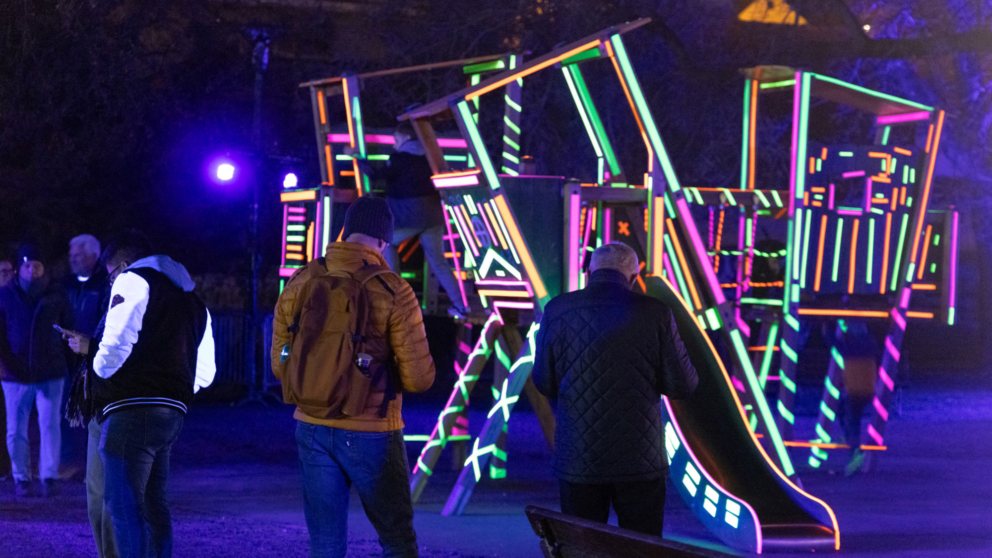 FOTO I VIDEO Počeo je Festival svjetla. Obišli smo par lokacija, izgledaju nestvarno