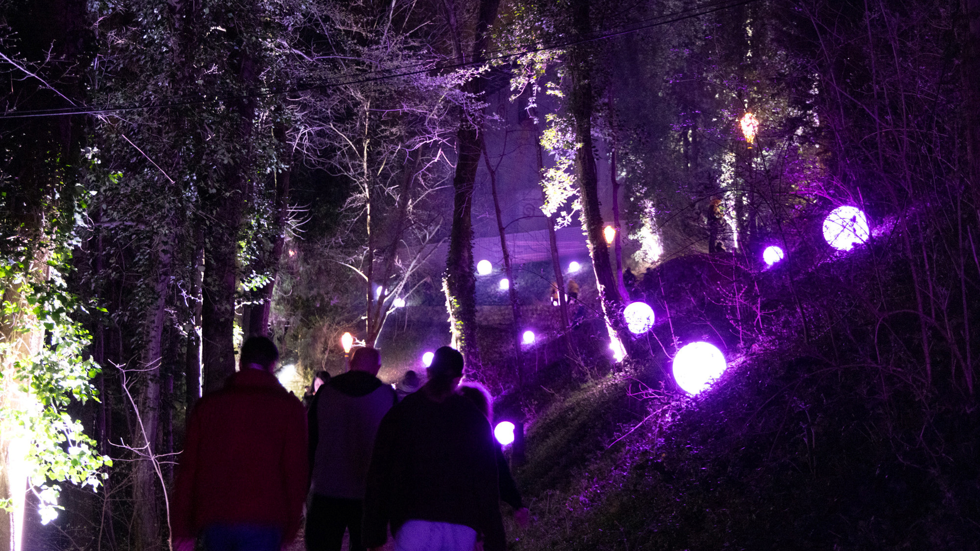 FOTO I VIDEO Počeo je Festival svjetla. Obišli smo par lokacija, izgledaju nestvarno