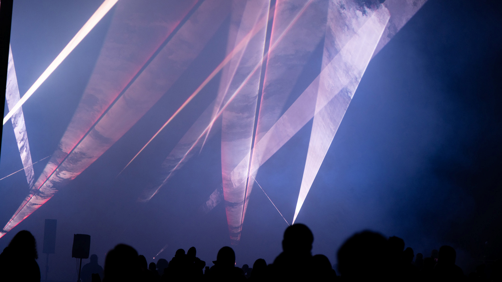 FOTO I VIDEO Počeo je Festival svjetla. Obišli smo par lokacija, izgledaju nestvarno