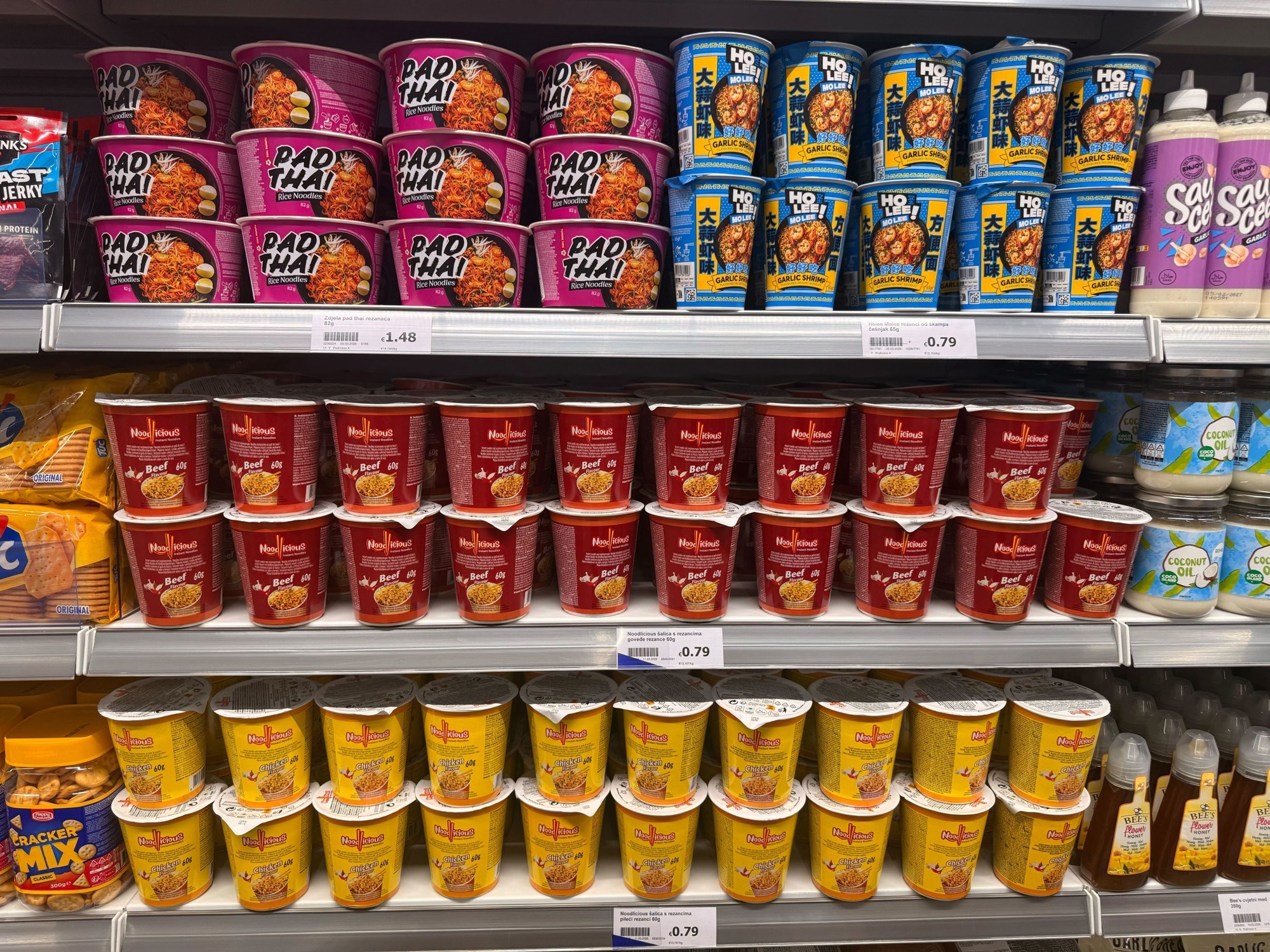 Bili smo na otvorenju drugog Actiona u Hrvatskoj (u Ivancu). Jedan red je bio hit