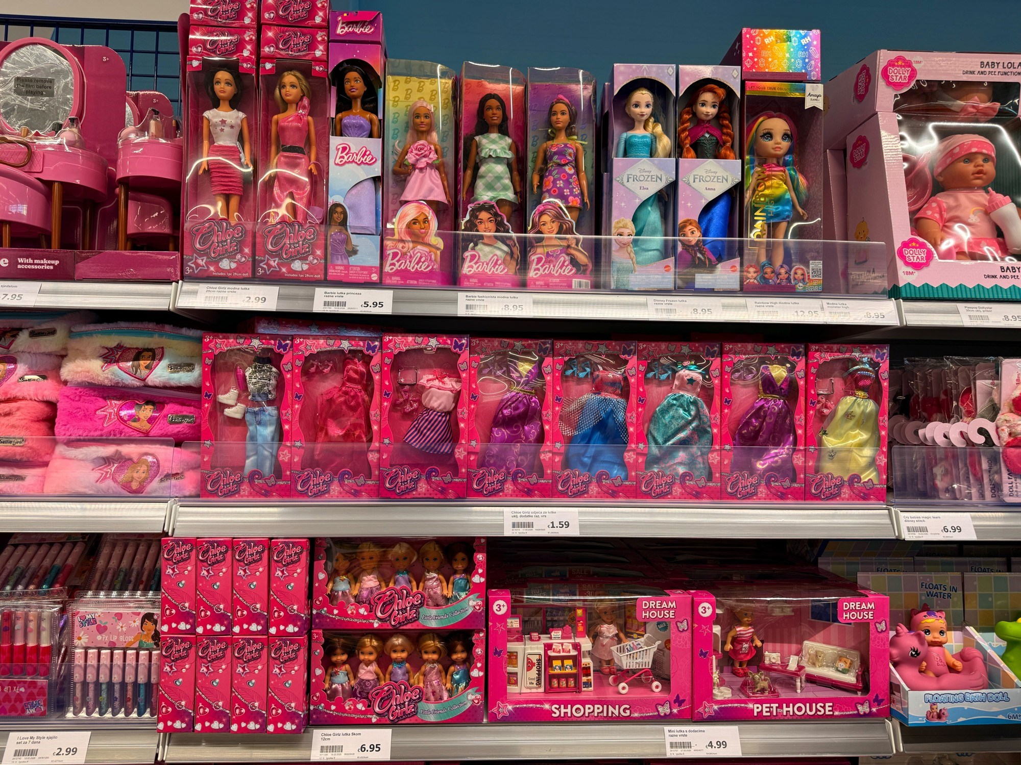 Bili smo na otvorenju drugog Actiona u Hrvatskoj (u Ivancu). Jedan red je bio hit