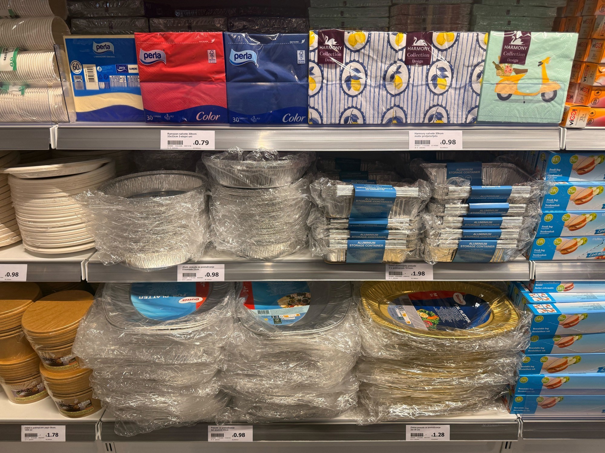 Bili smo na otvorenju drugog Actiona u Hrvatskoj (u Ivancu). Jedan red je bio hit