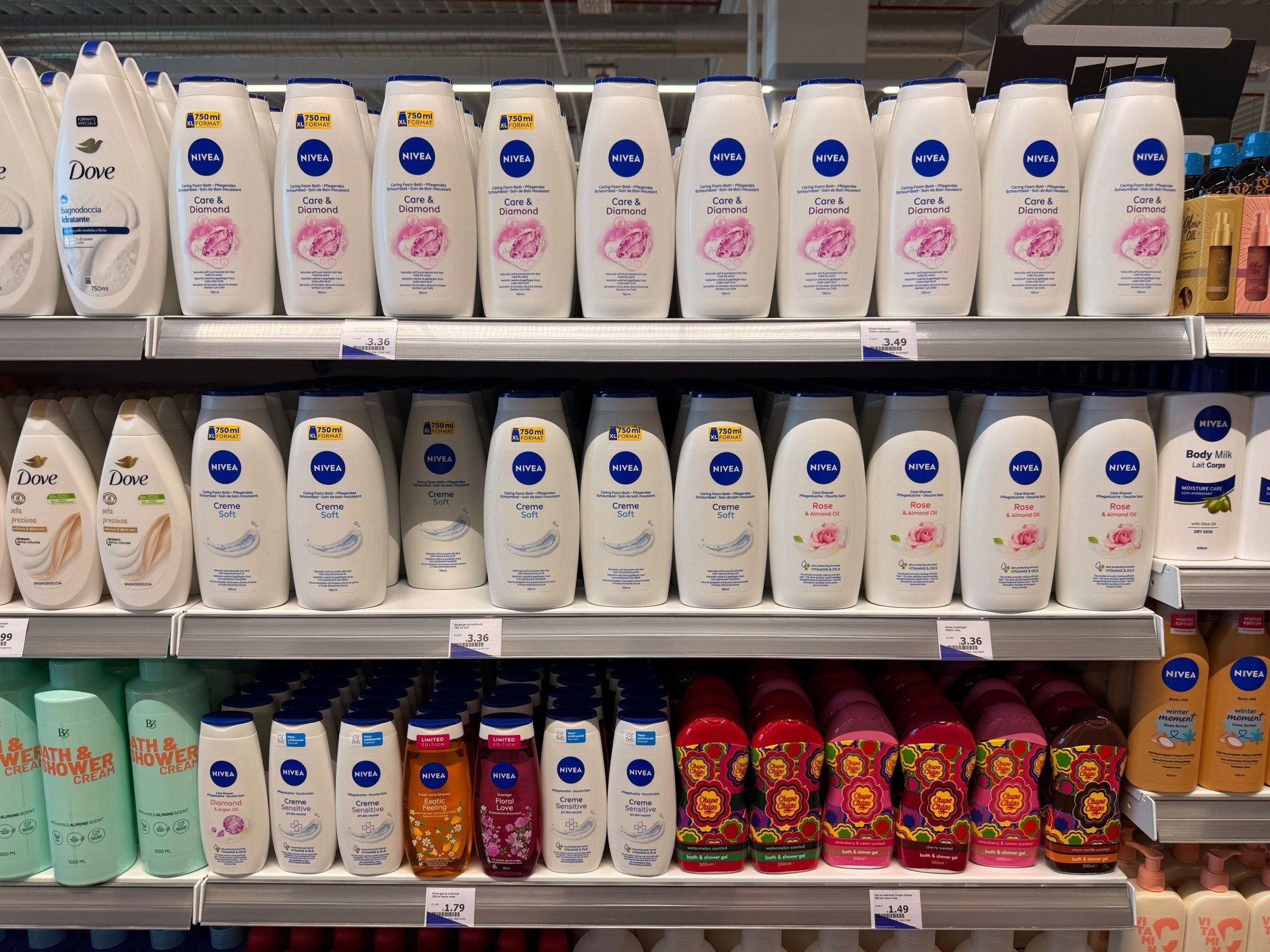 Bili smo na otvorenju drugog Actiona u Hrvatskoj (u Ivancu). Jedan red je bio hit