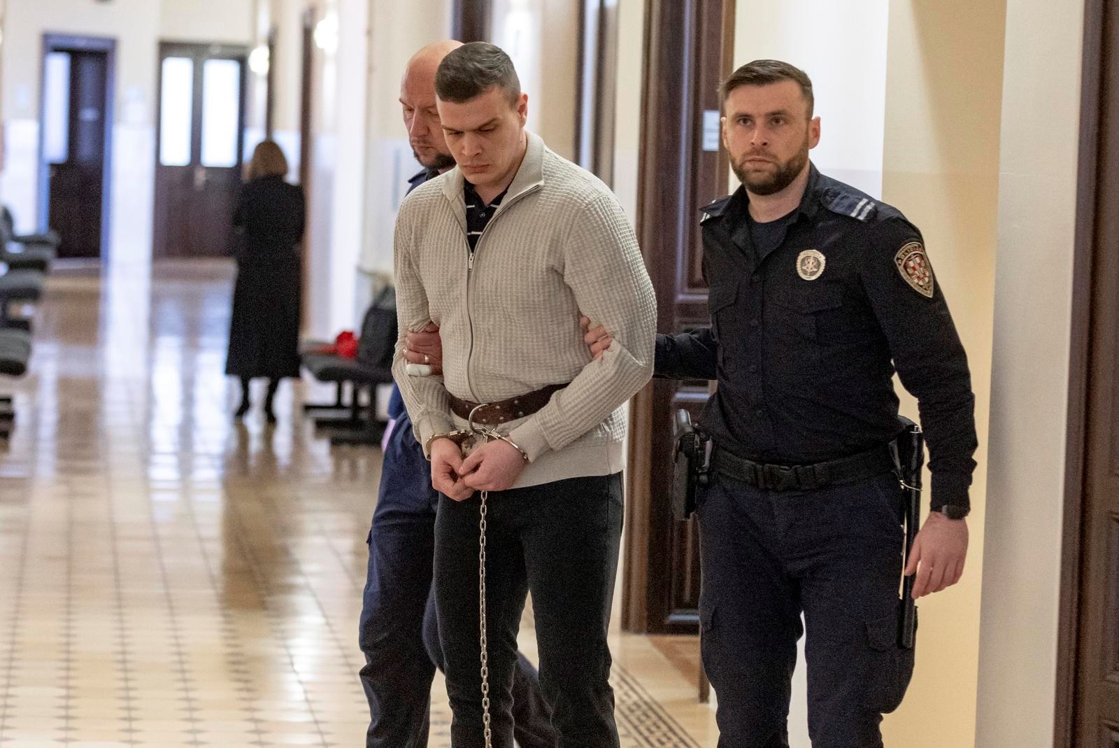 Smažil u lancima na ponovljenom suđenju: Poričem da je bilo namjere da ubijem Mihaelu