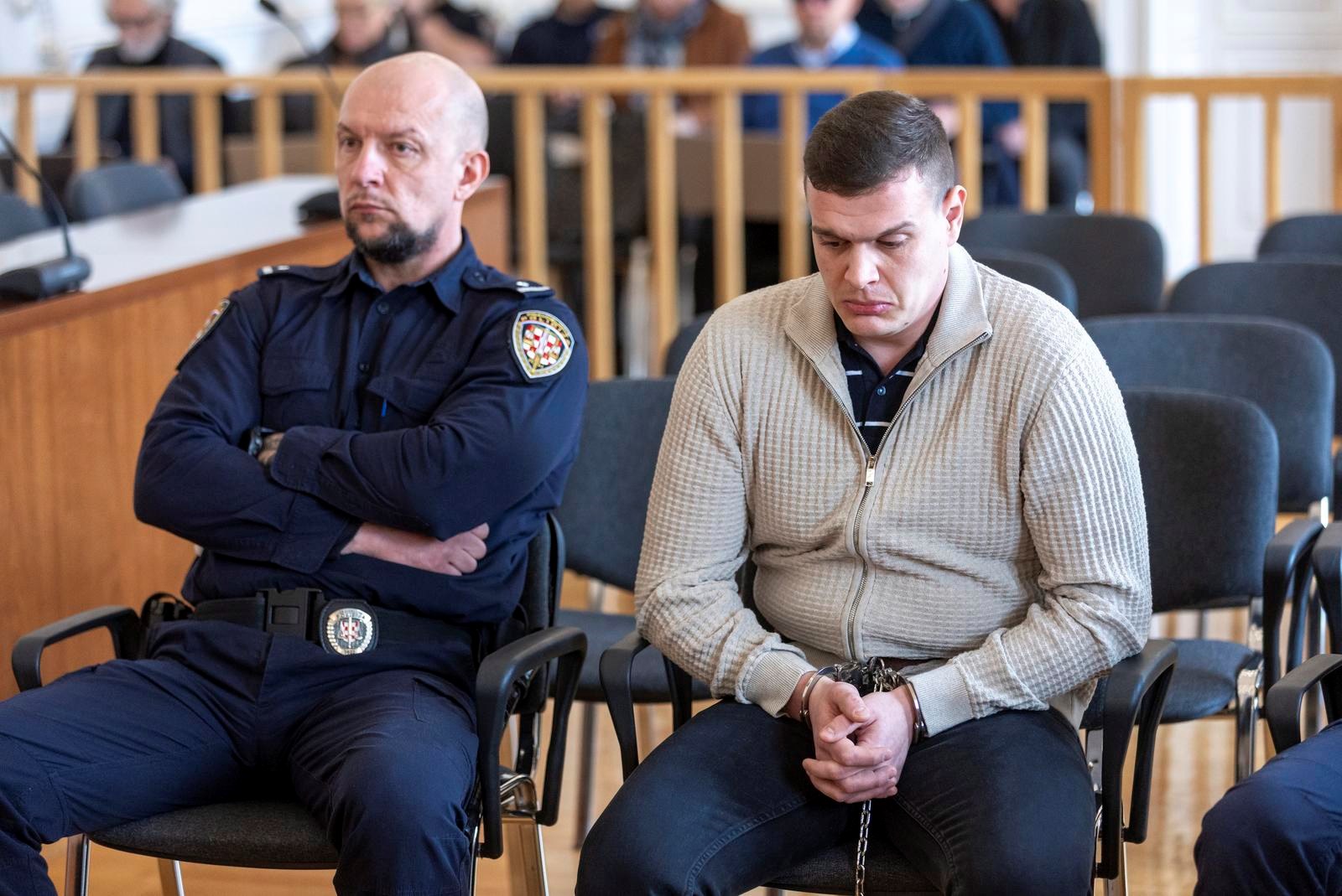 Smažil u lancima na ponovljenom suđenju: Poričem da je bilo namjere da ubijem Mihaelu