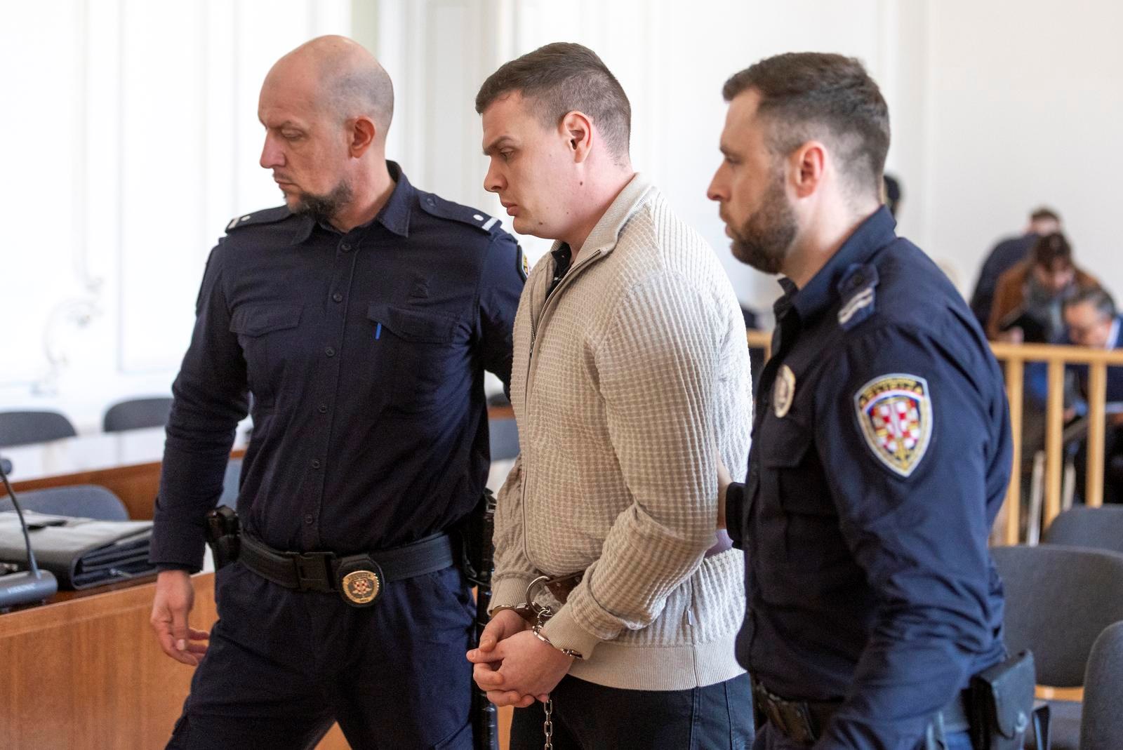 Smažil u lancima na ponovljenom suđenju: Poričem da je bilo namjere da ubijem Mihaelu