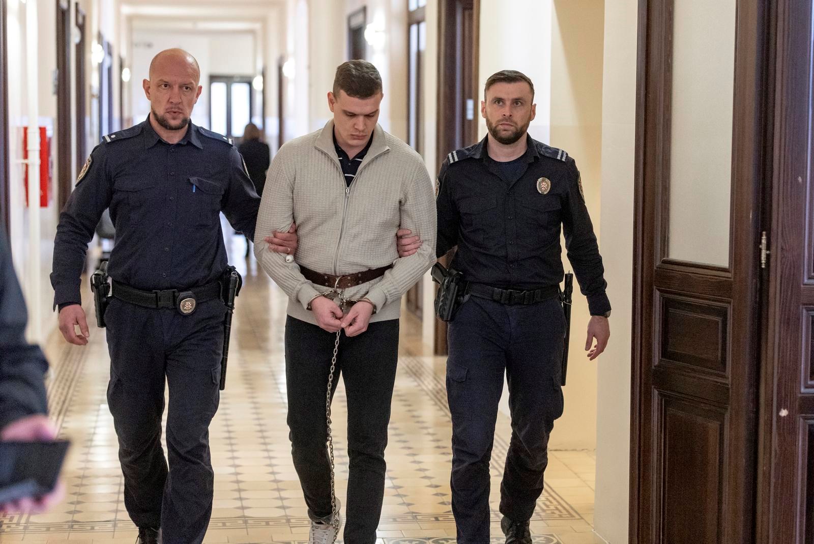 Smažil u lancima na ponovljenom suđenju: Poričem da je bilo namjere da ubijem Mihaelu