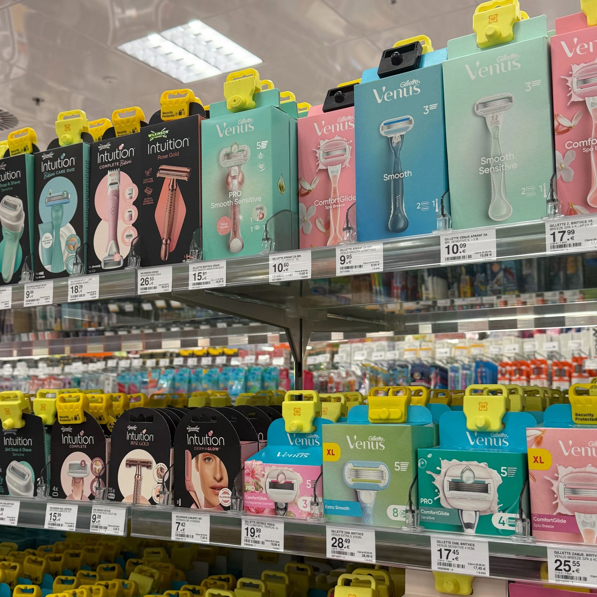 Jesu li ženski brijači samo skuplja verzija muških? Stavili smo ih na test