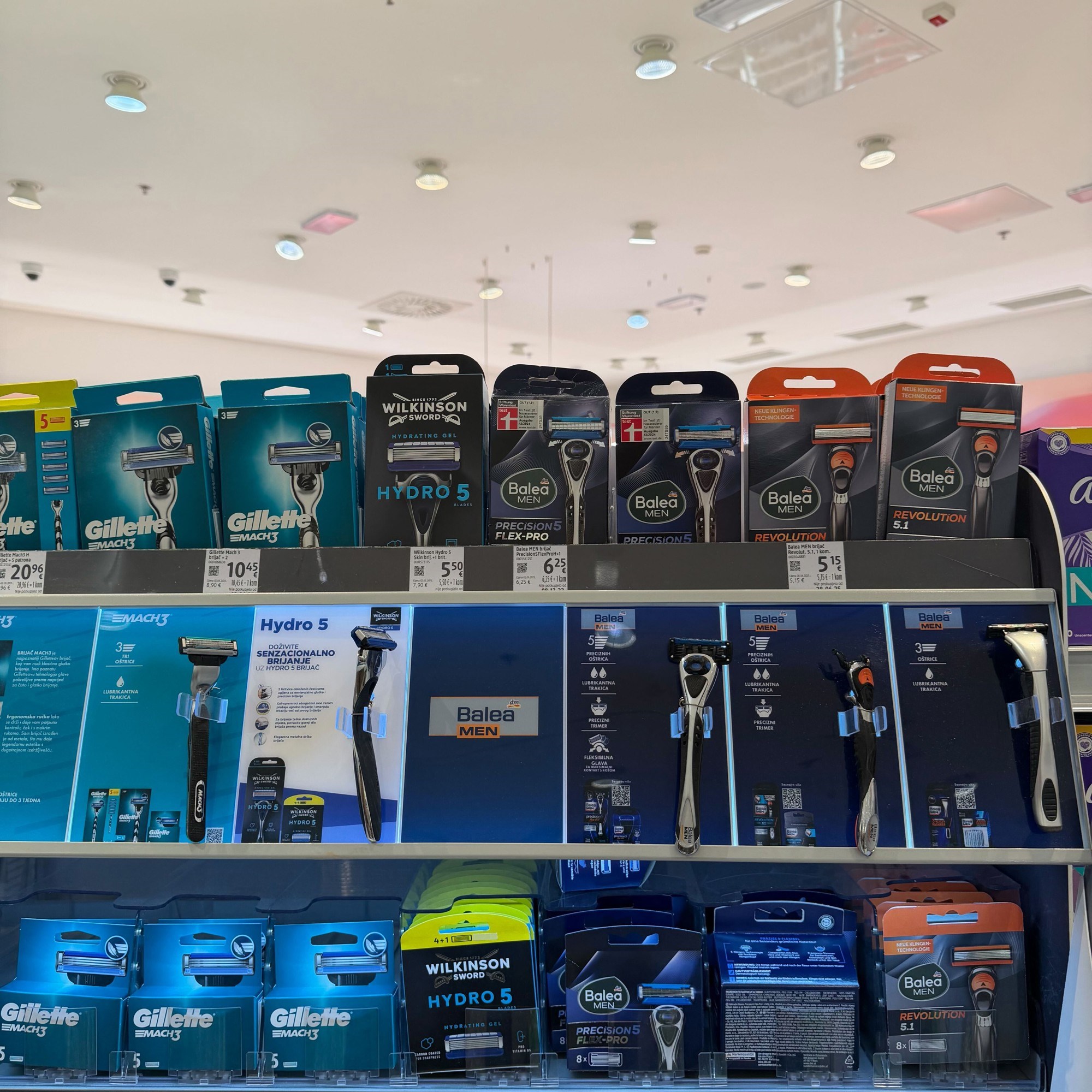 Jesu li ženski brijači samo skuplja verzija muških? Stavili smo ih na test