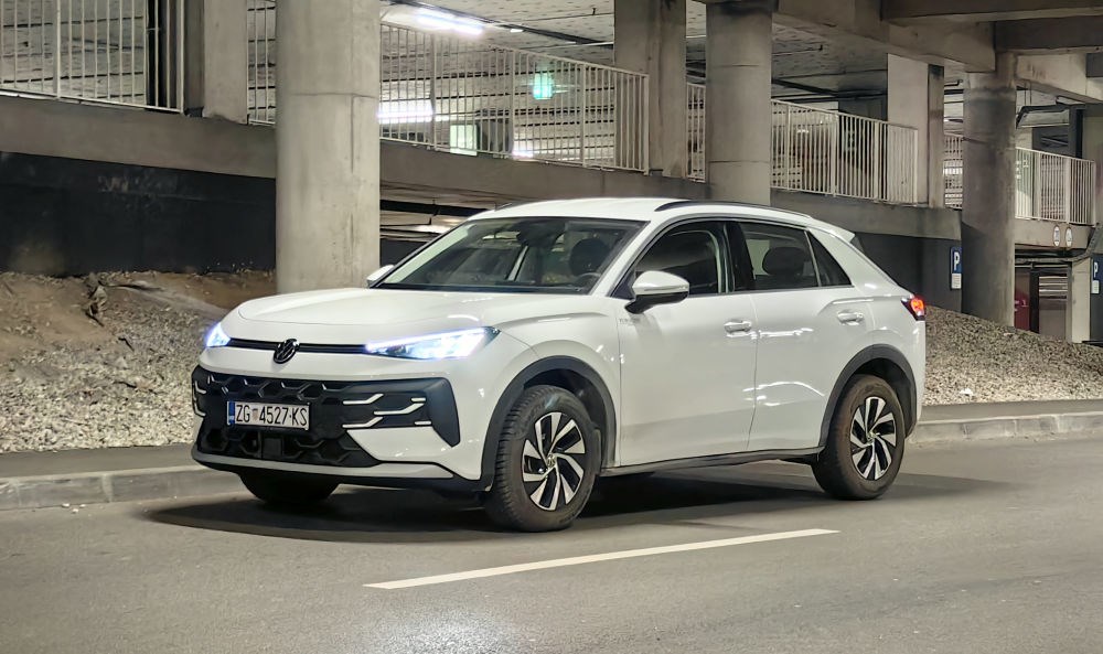 Novi Volkswagen T-Roc postao je još bolji. Vozili smo osnovnu verziju