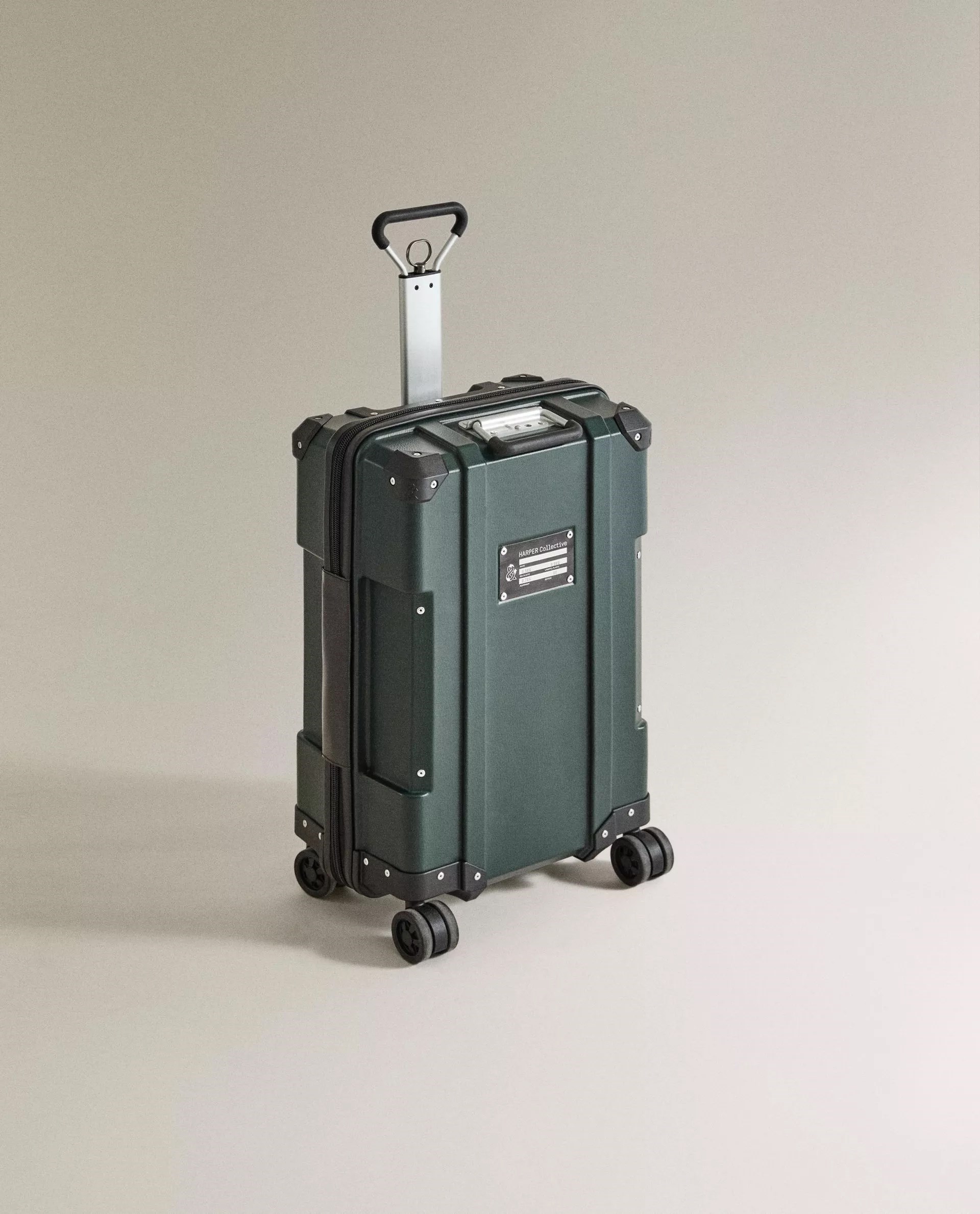 Zara Home ima novu kolekciju za putovanja, cijene kofera idu do 925 eura