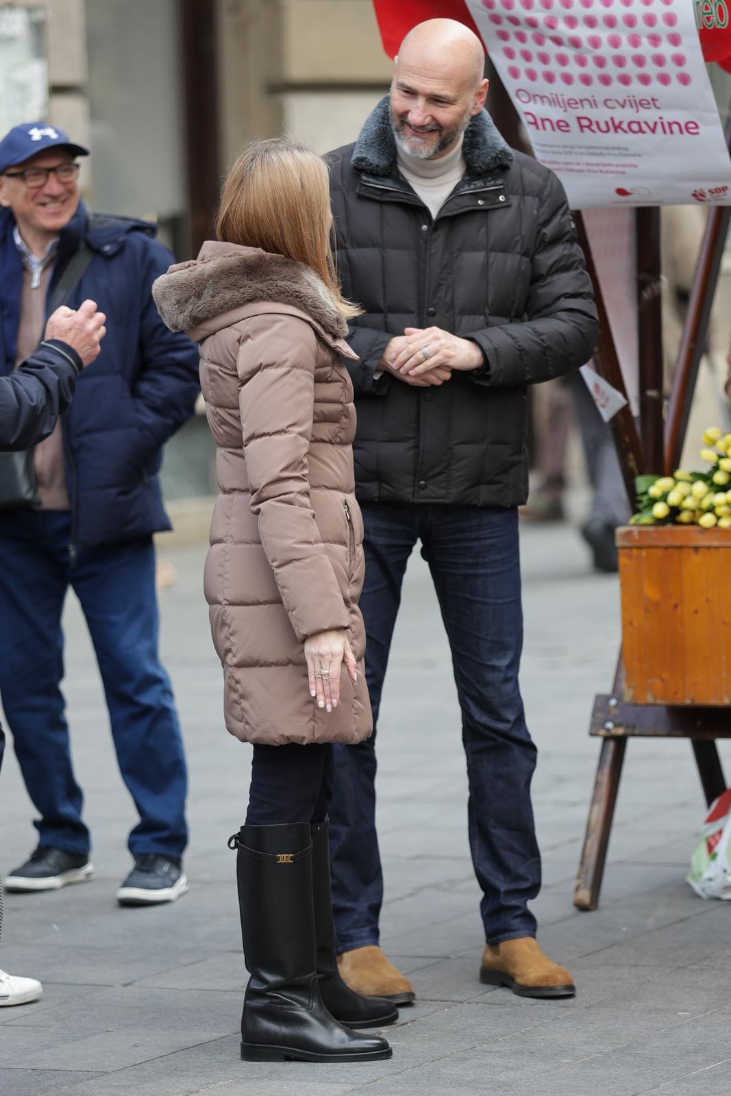 FOTO Poznati nakon ružnog vremena upijali sunce na špici, pogledajte tko je sve bio