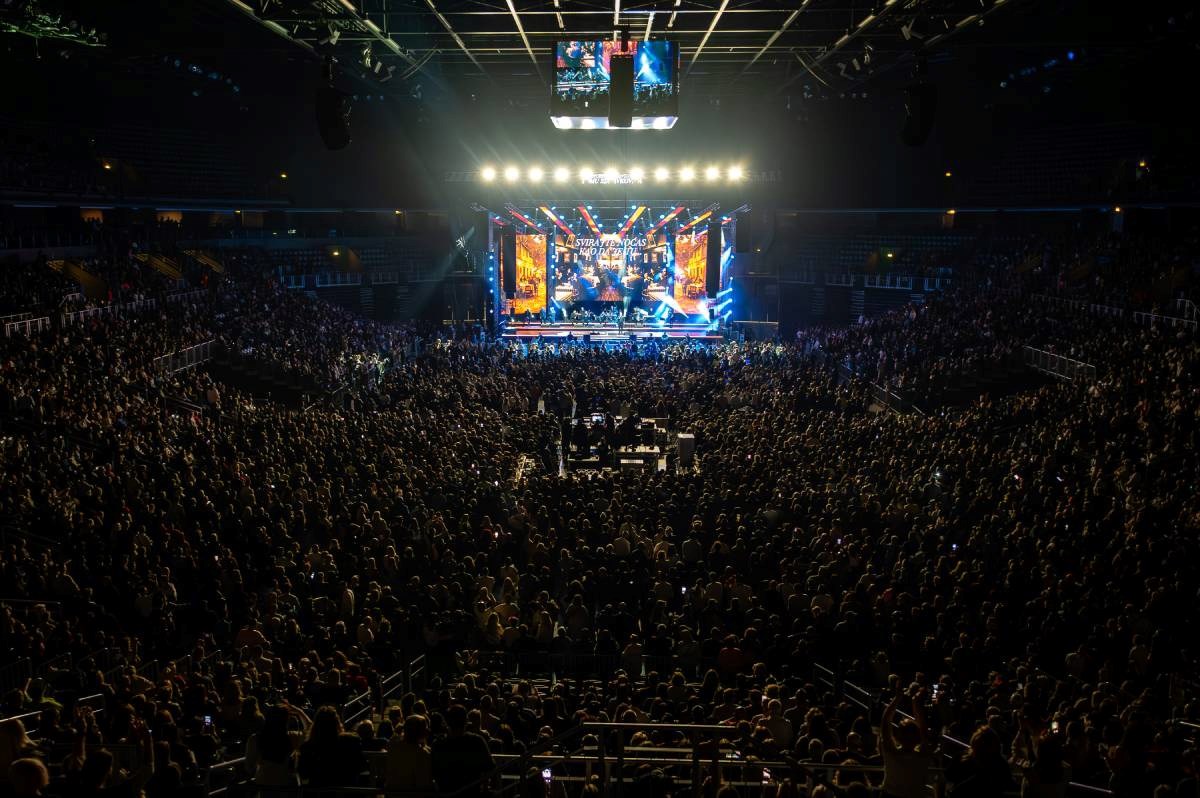 FOTO U Areni Zagreb održan koncert Sjećanje na Tomu Zdravkovića