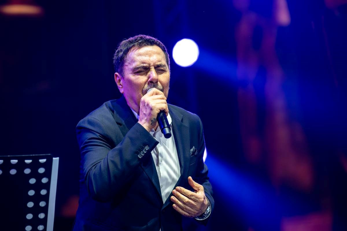 FOTO U Areni Zagreb održan koncert Sjećanje na Tomu Zdravkovića