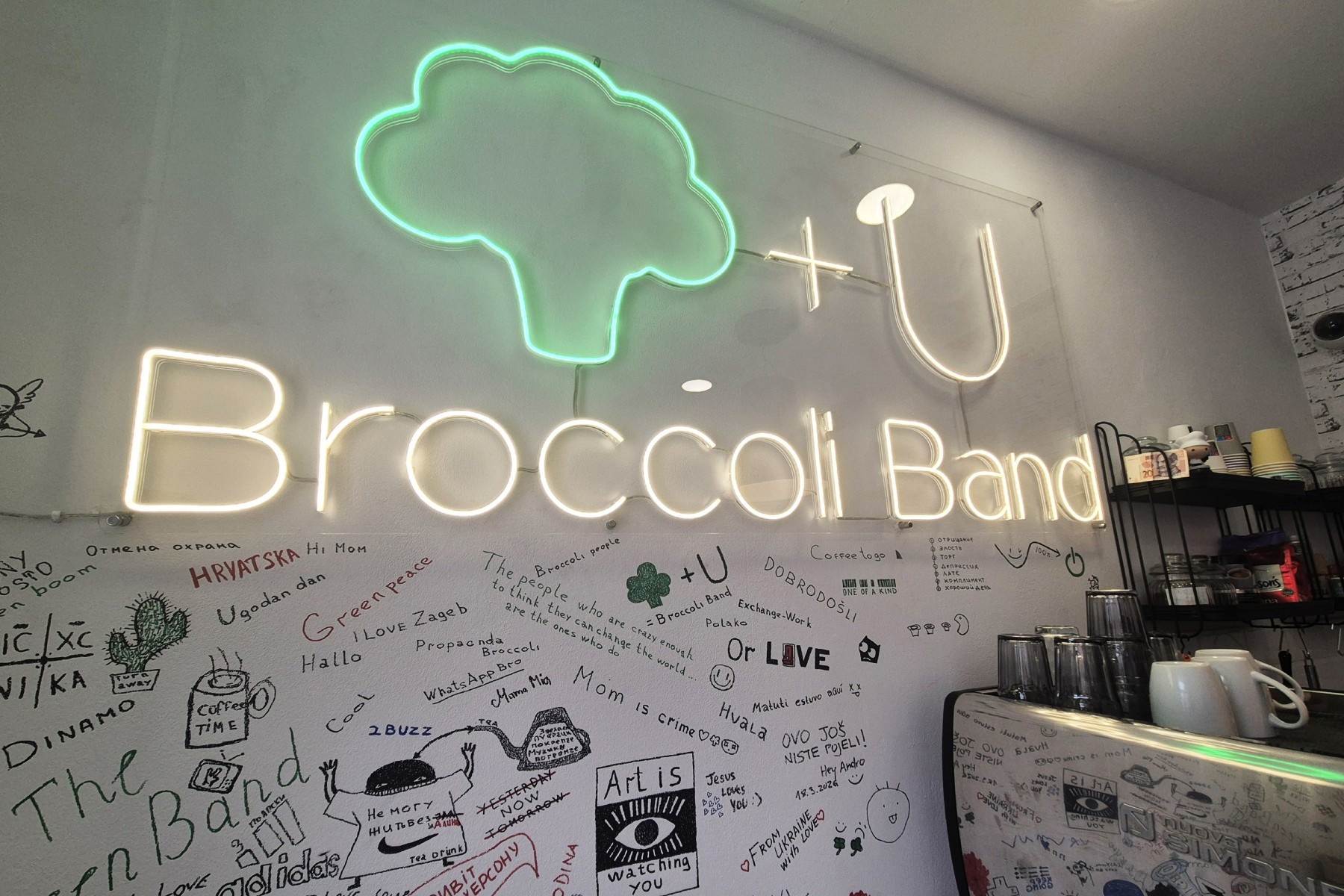 U Zagrebu se sad prodaju juhe u jestivim čašicama. Probali smo i oduševili se