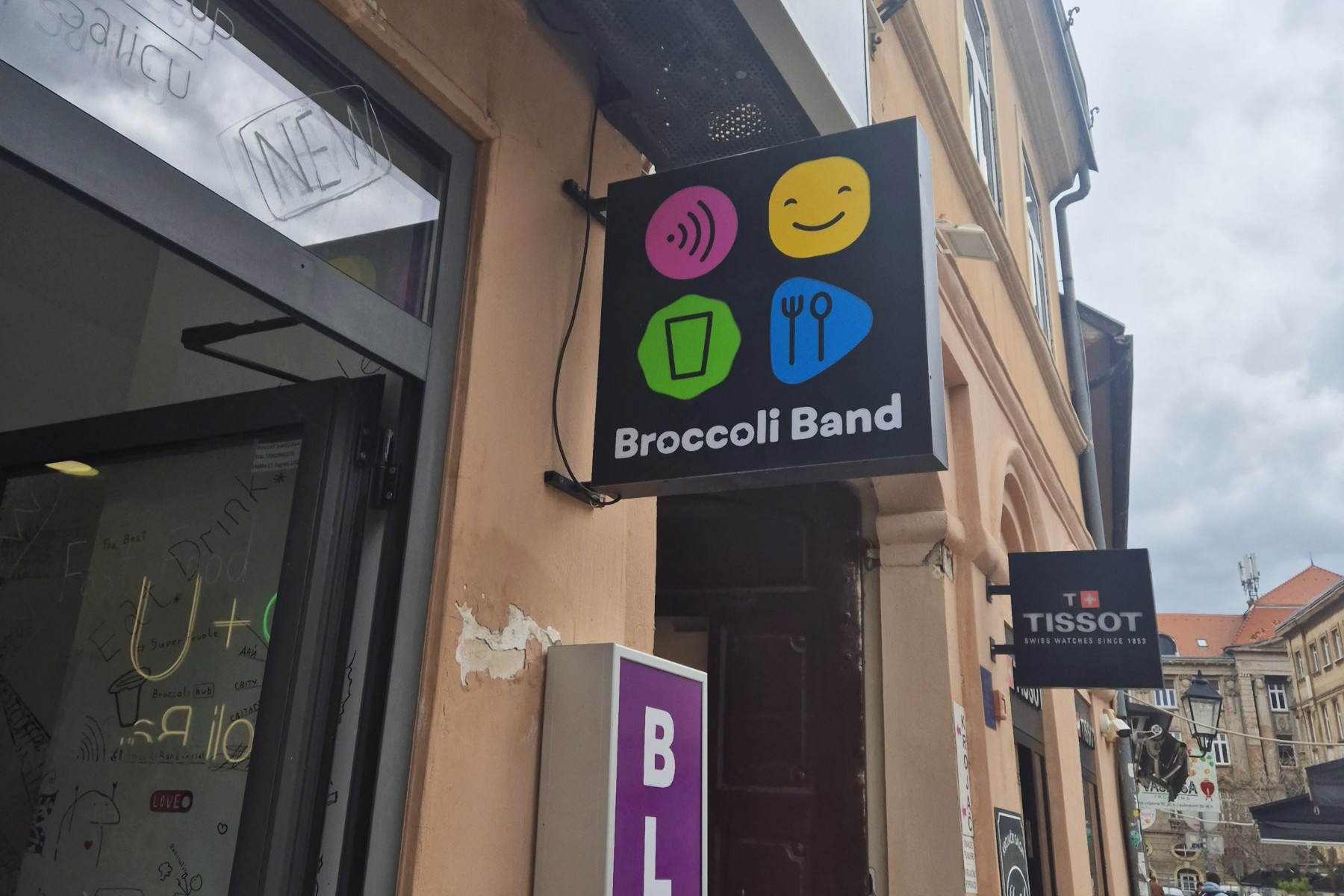 U Zagrebu se sad prodaju juhe u jestivim čašicama. Probali smo i oduševili se