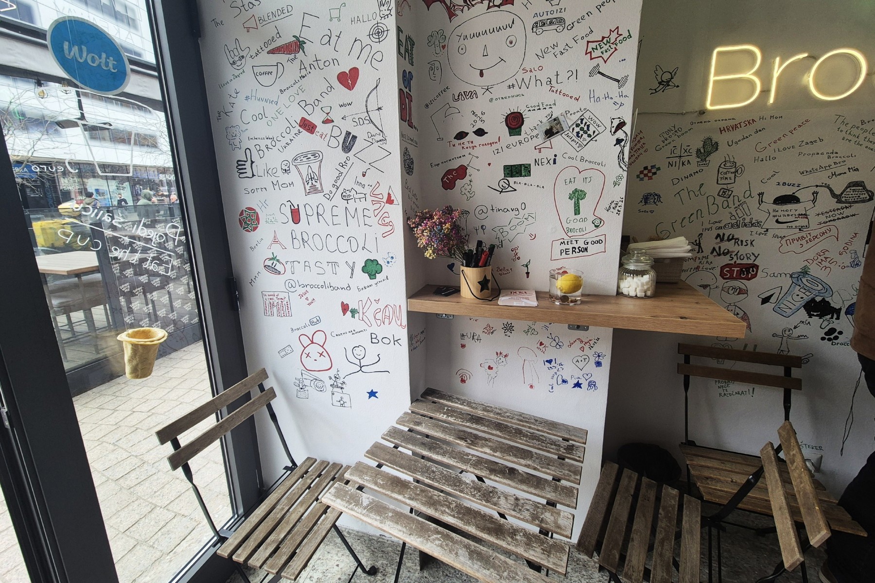 U Zagrebu se sad prodaju juhe u jestivim čašicama. Probali smo i oduševili se