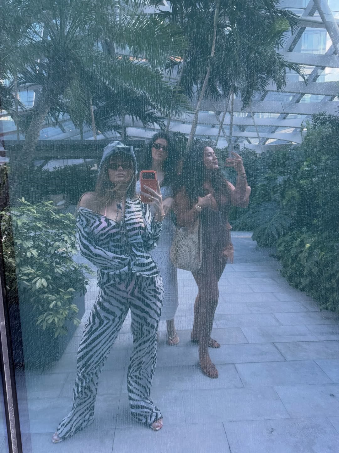 Dok je Duje Ćaleta-Car s Vatrenima u Orlandu, Adriana pokazala kako uživa u Miamiju