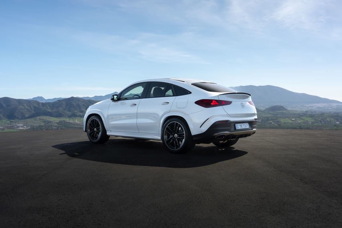 Mercedes osvježio GLE i GLS modele: snažniji motori i novi interijer u fokusu