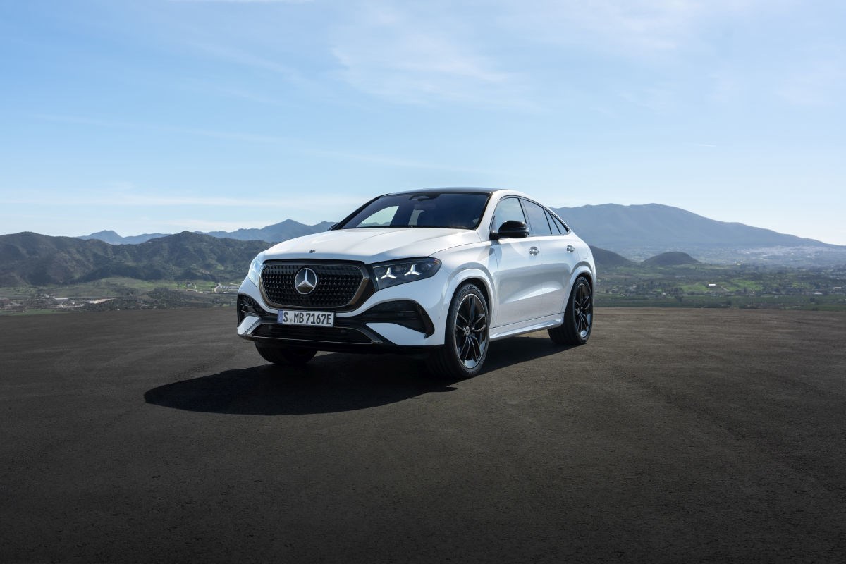 Mercedes osvježio GLE i GLS modele: snažniji motori i novi interijer u fokusu