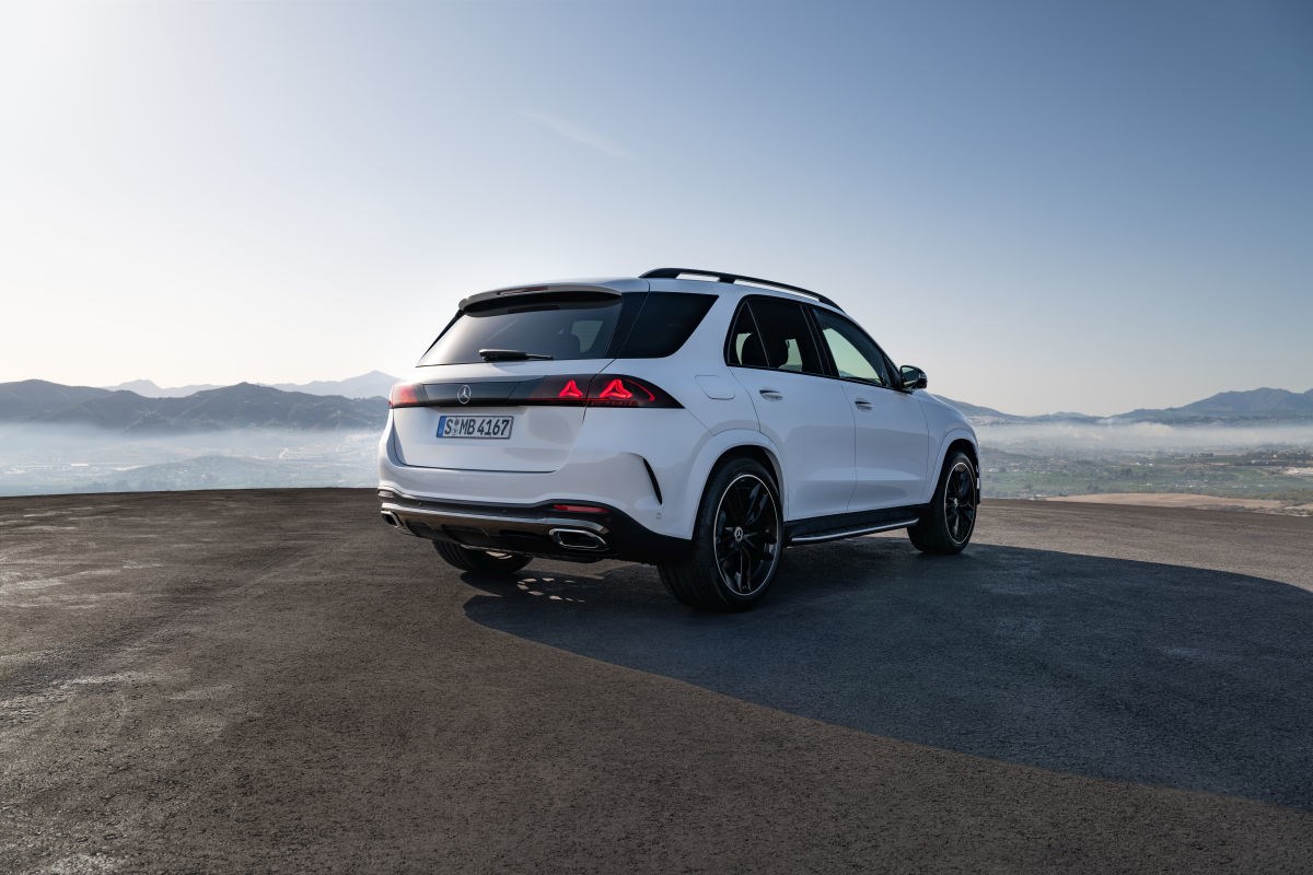 Mercedes osvježio GLE i GLS modele: snažniji motori i novi interijer u fokusu