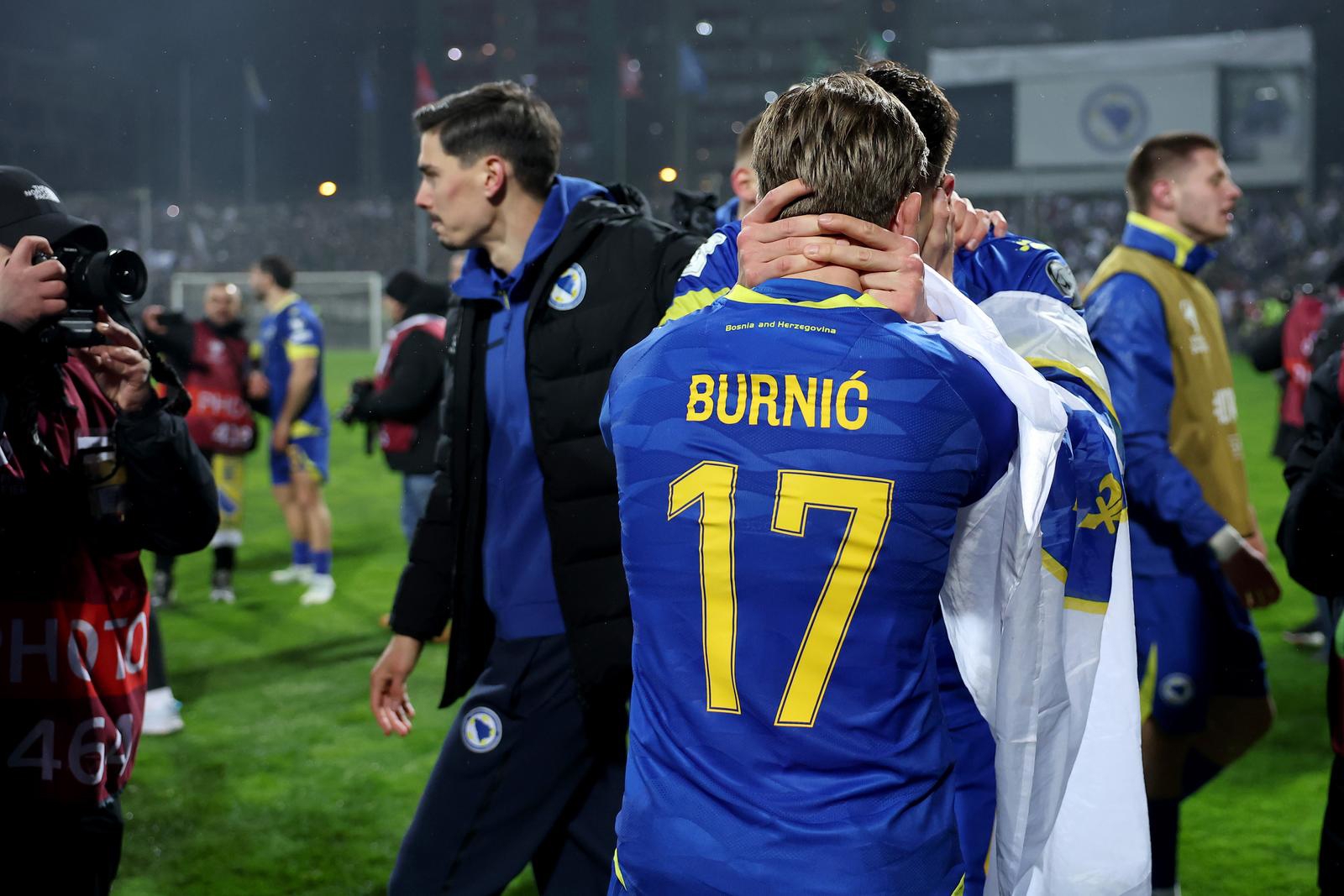 Suze i zagrljaji u Zenici: Emotivni trenuci nakon plasmana BiH na Svjetsko prvenstvo