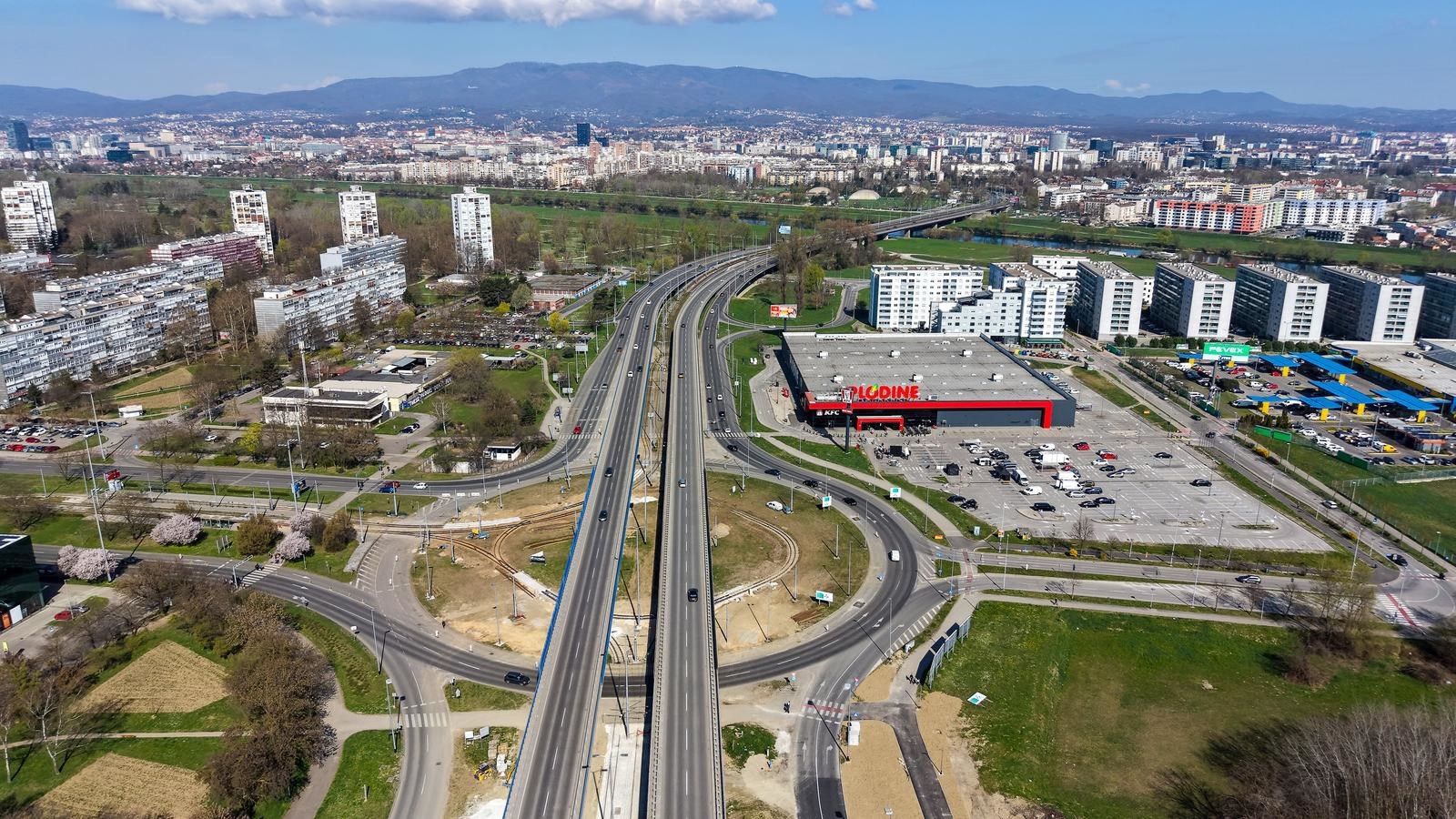 FOTO Pogledajte kako iz zraka izgledaju radovi na novoj tramvajskoj pruzi u Zagrebu