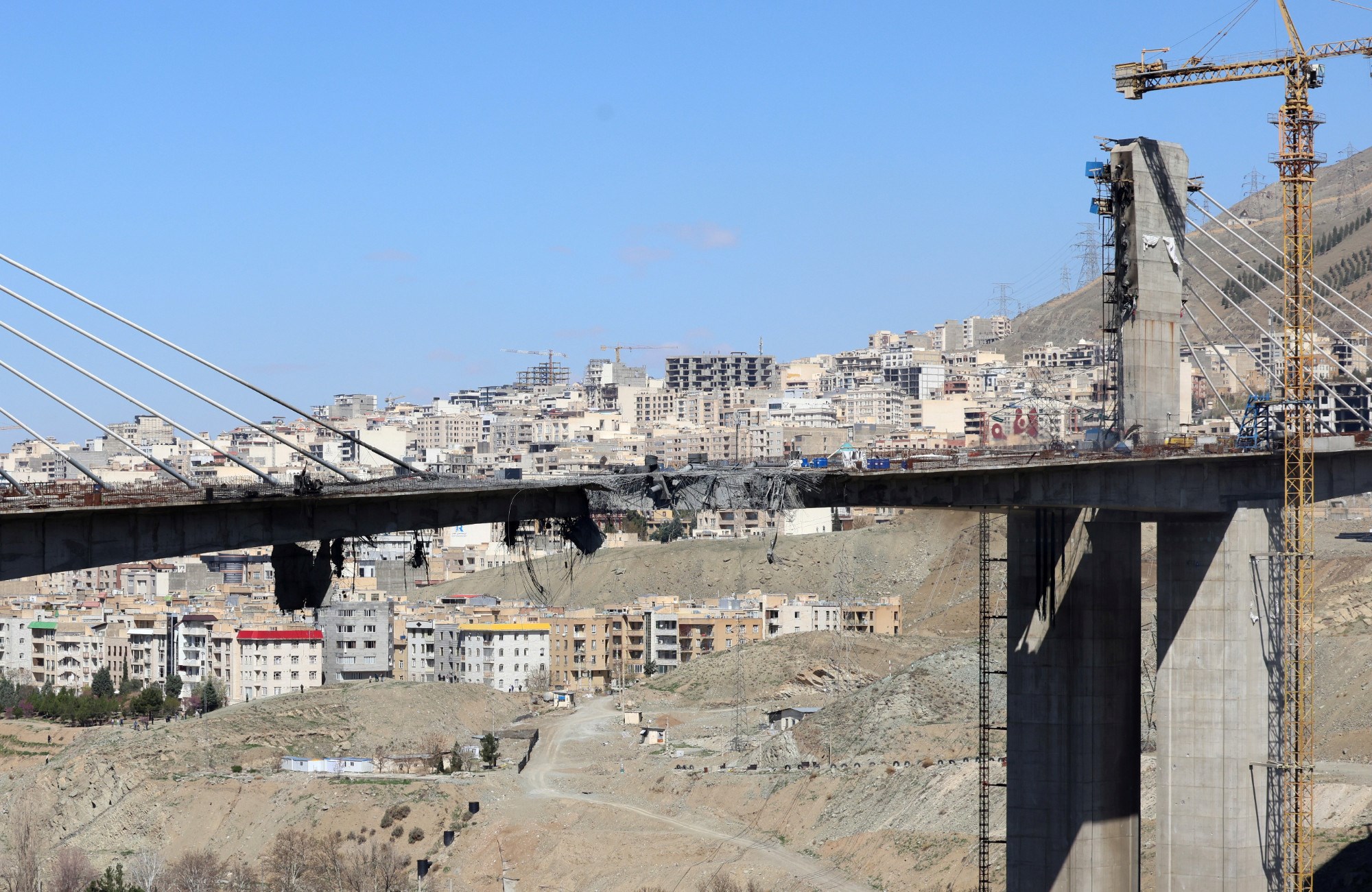 FOTO Pogledajte kako najviši most u Iranu izgleda nakon napada