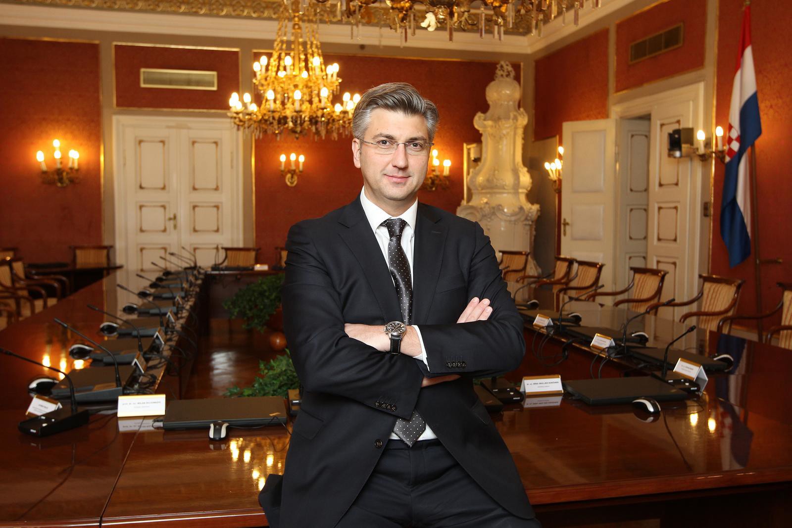 2016.