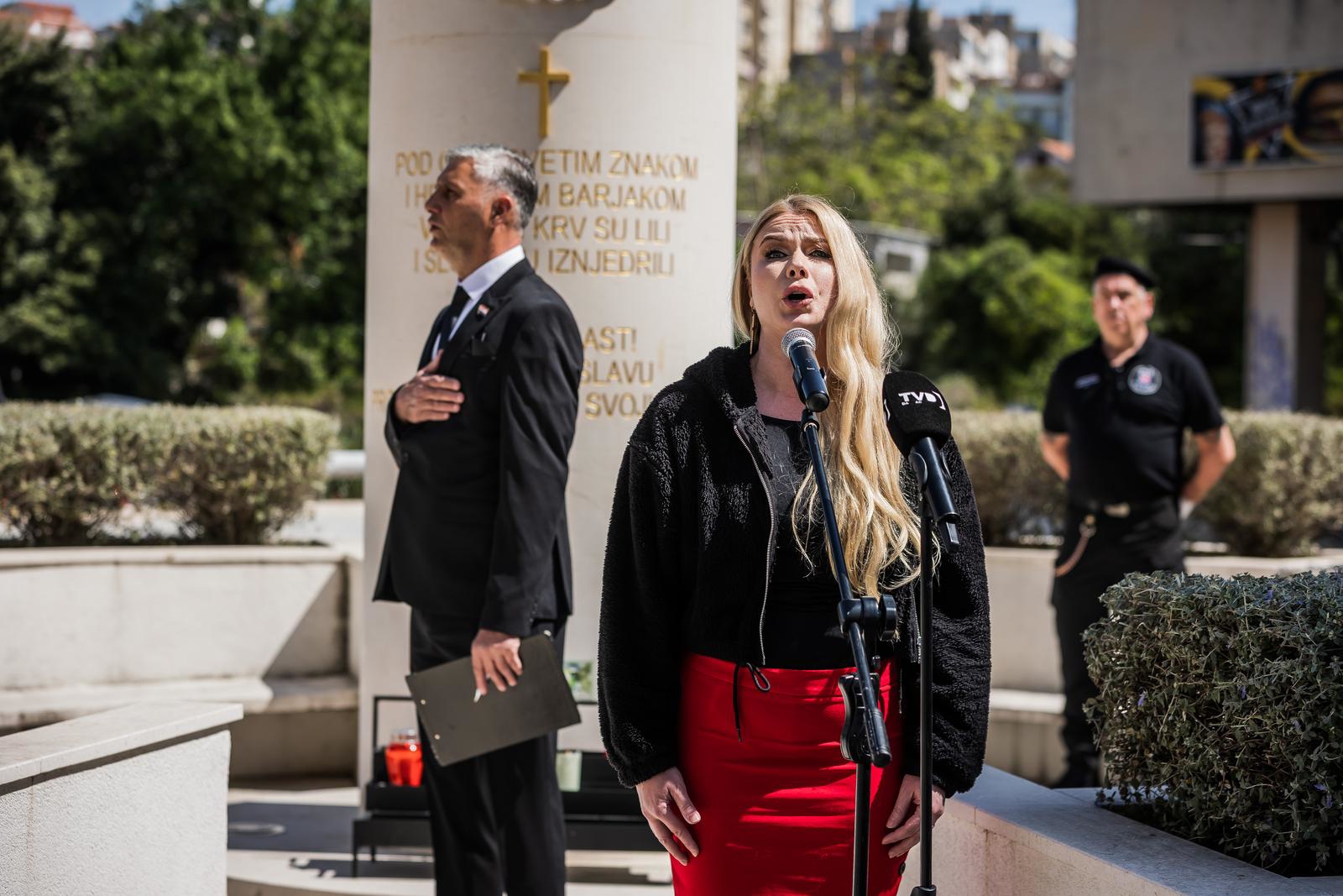 FOTO Na Skejinom mitingu u Splitu vikali ZDS, spominjali šišmiše i vrane