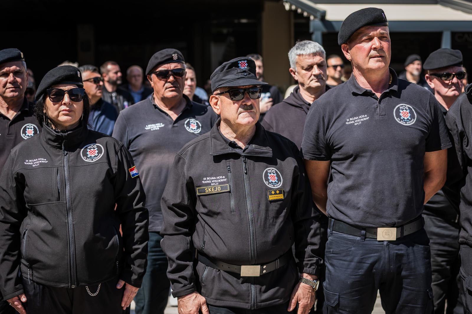FOTO Na Skejinom mitingu u Splitu vikali ZDS, spominjali šišmiše i vrane
