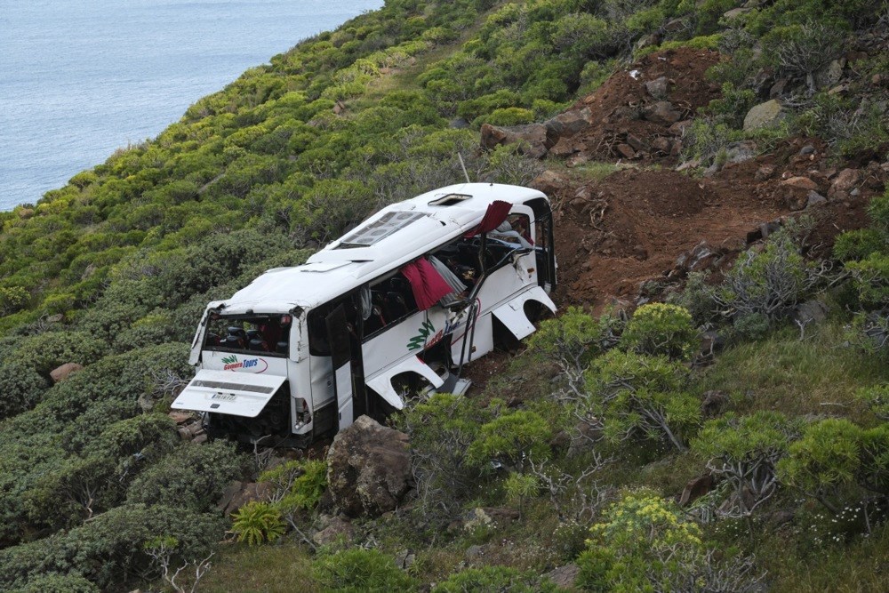 Britanac poginuo, 27 ozlijeđenih u autobusnoj nesreći na Kanarskim otocima