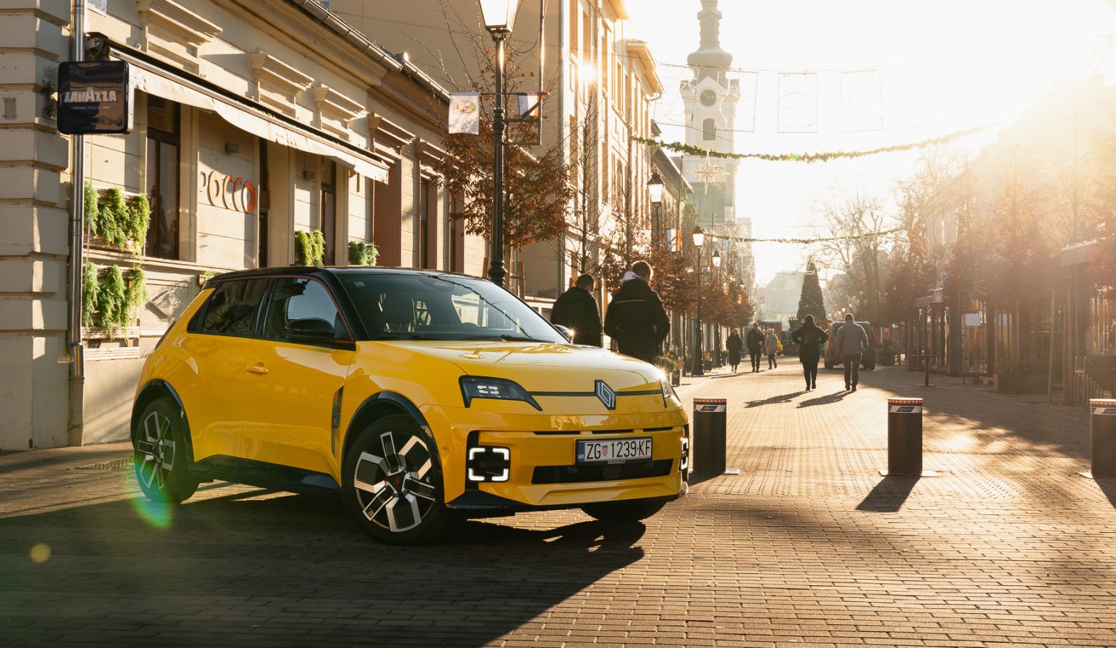 Renault 5 je oživio i to na kakav način. Vozili smo retro atrakciju