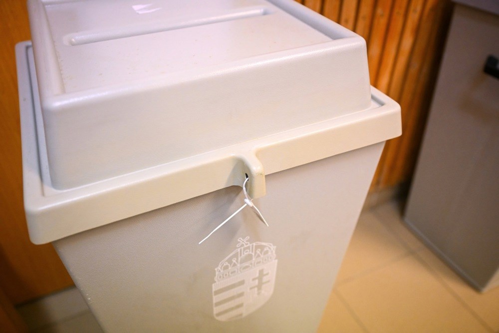 Orban teško poražen. Magyaru stižu čestitke sa svih strana. Oglasio se Kremlj