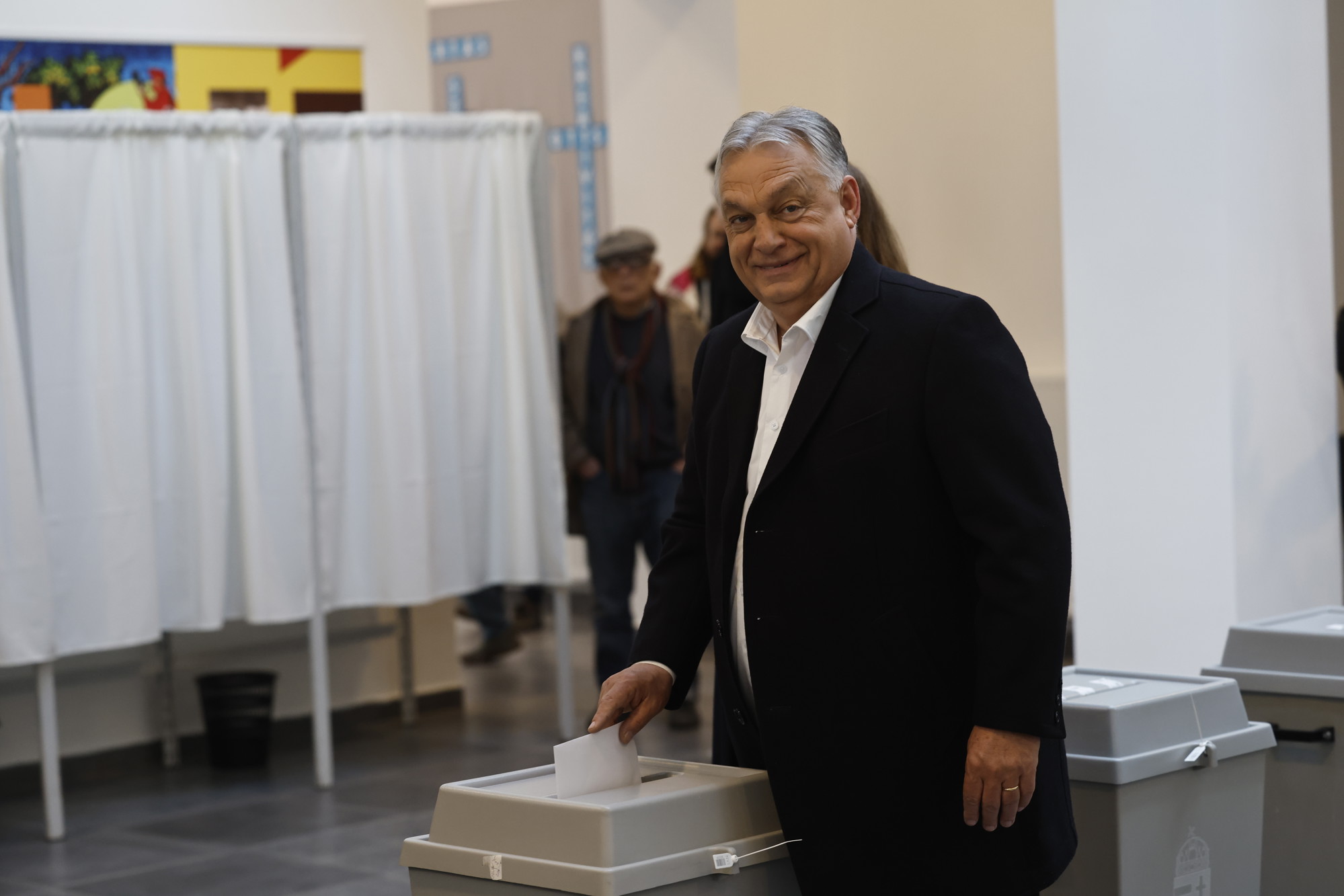 Orban teško poražen. Magyaru stižu čestitke sa svih strana. Oglasio se Kremlj