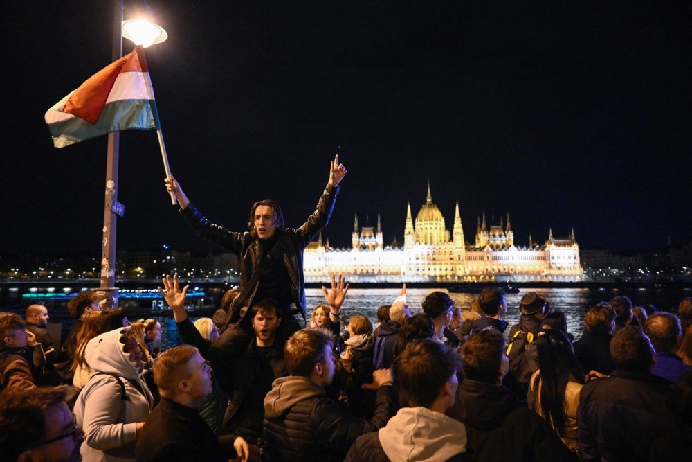Orban teško poražen. Magyaru stižu čestitke sa svih strana. Oglasio se Kremlj
