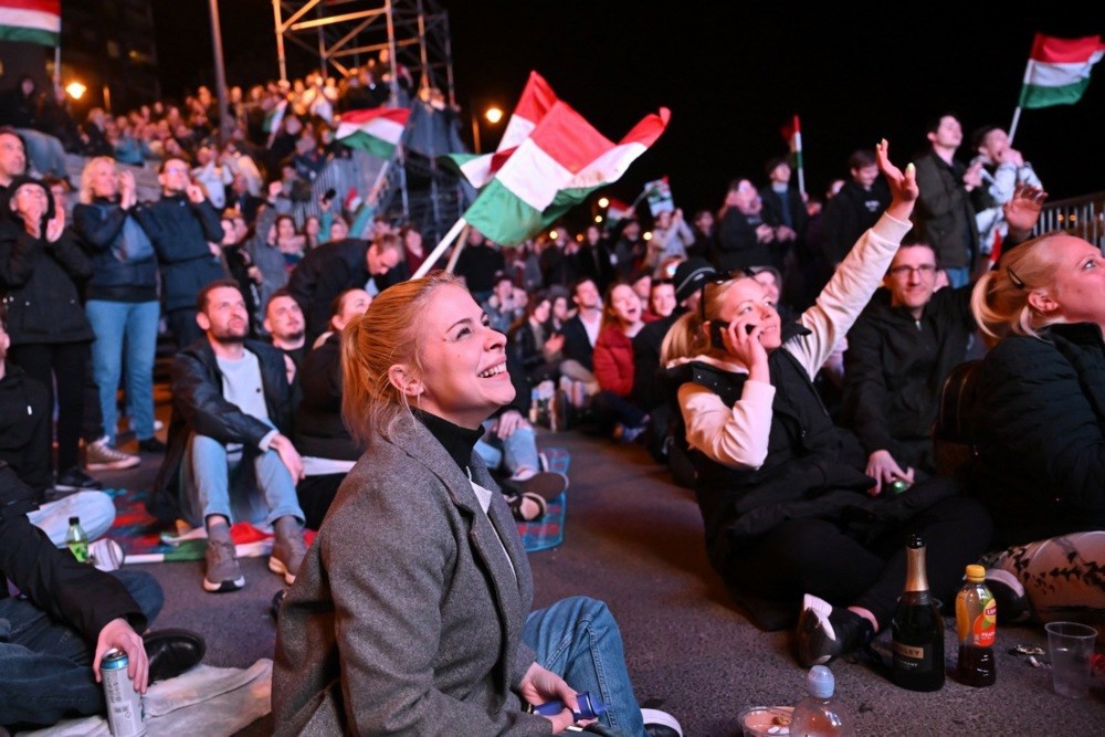Orban teško poražen. Magyaru stižu čestitke sa svih strana. Oglasio se Kremlj