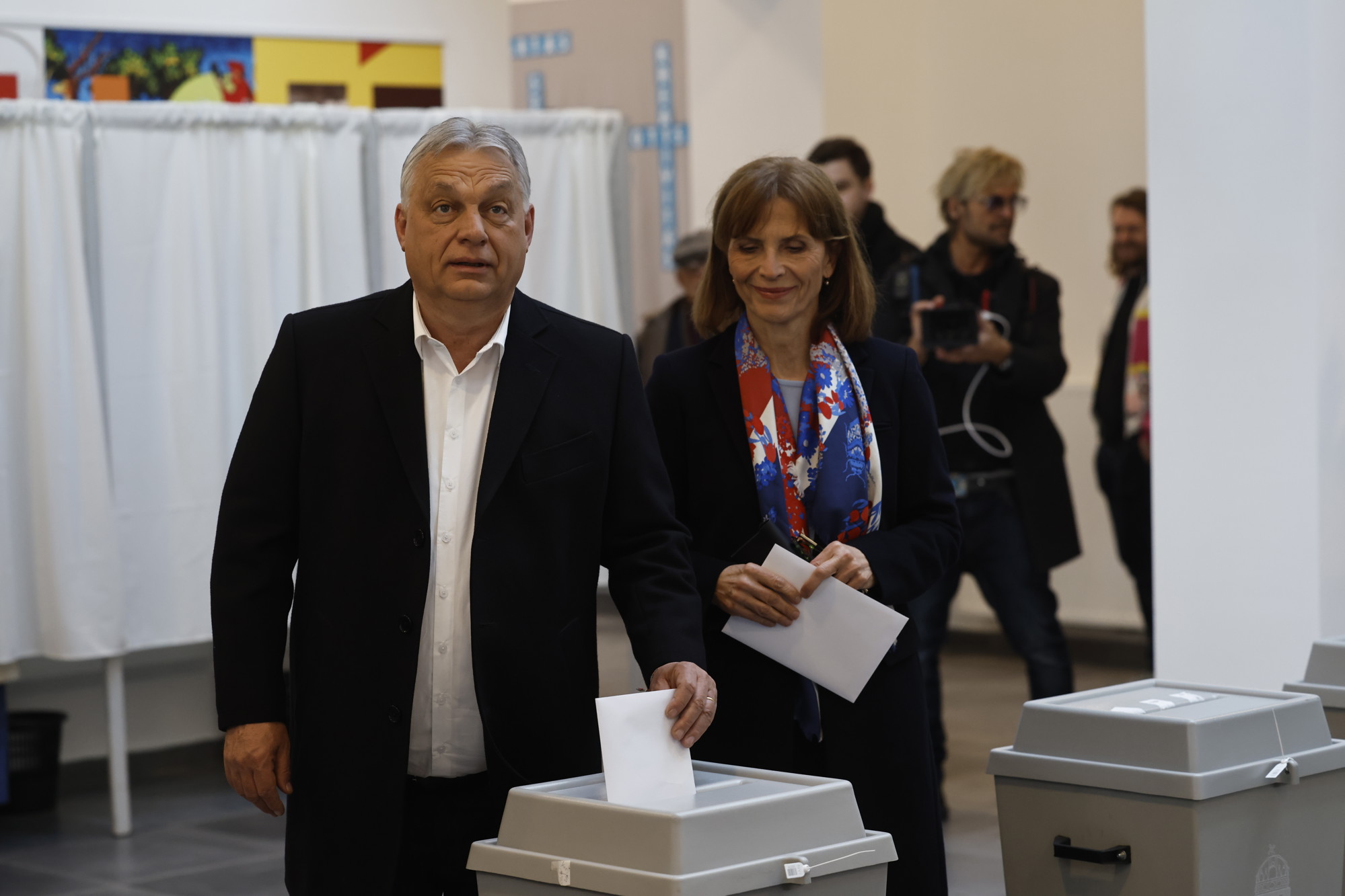 Orban teško poražen. Magyaru stižu čestitke sa svih strana. Oglasio se Kremlj