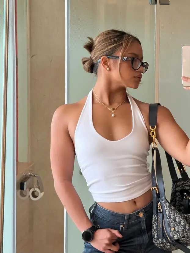 FOTO Atraktivnu vozačicu prate milijuni. San joj je voziti Formulu 1