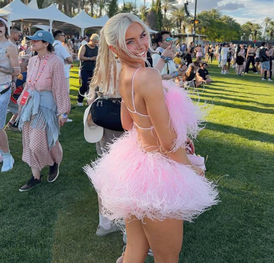 ANKETA 11 outfita s Coachelle o kojima se priča. Koji vam je najbolji?