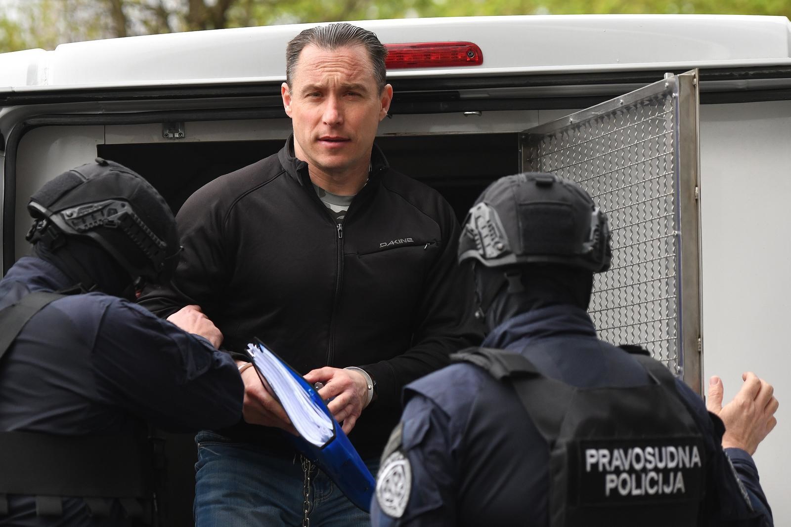 FOTO Srđan Mlađan doveden na sud, dobacio poruku novinarima